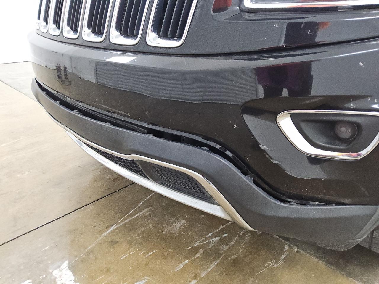 2015 Jeep Grand Cherokee Limited Черный vin: 1C4RJEBG8FC841504 Damage: Front Bumper Cover Lower, Broken, Replacement Required