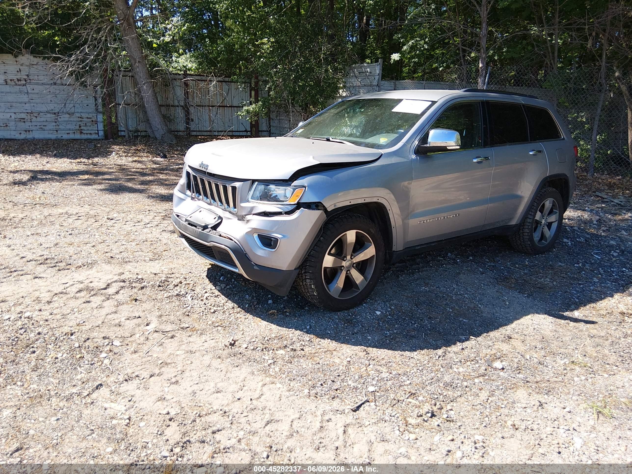 2014 Jeep Grand Cherokee Limited Silver vin: 1C4RJEBG9EC574484