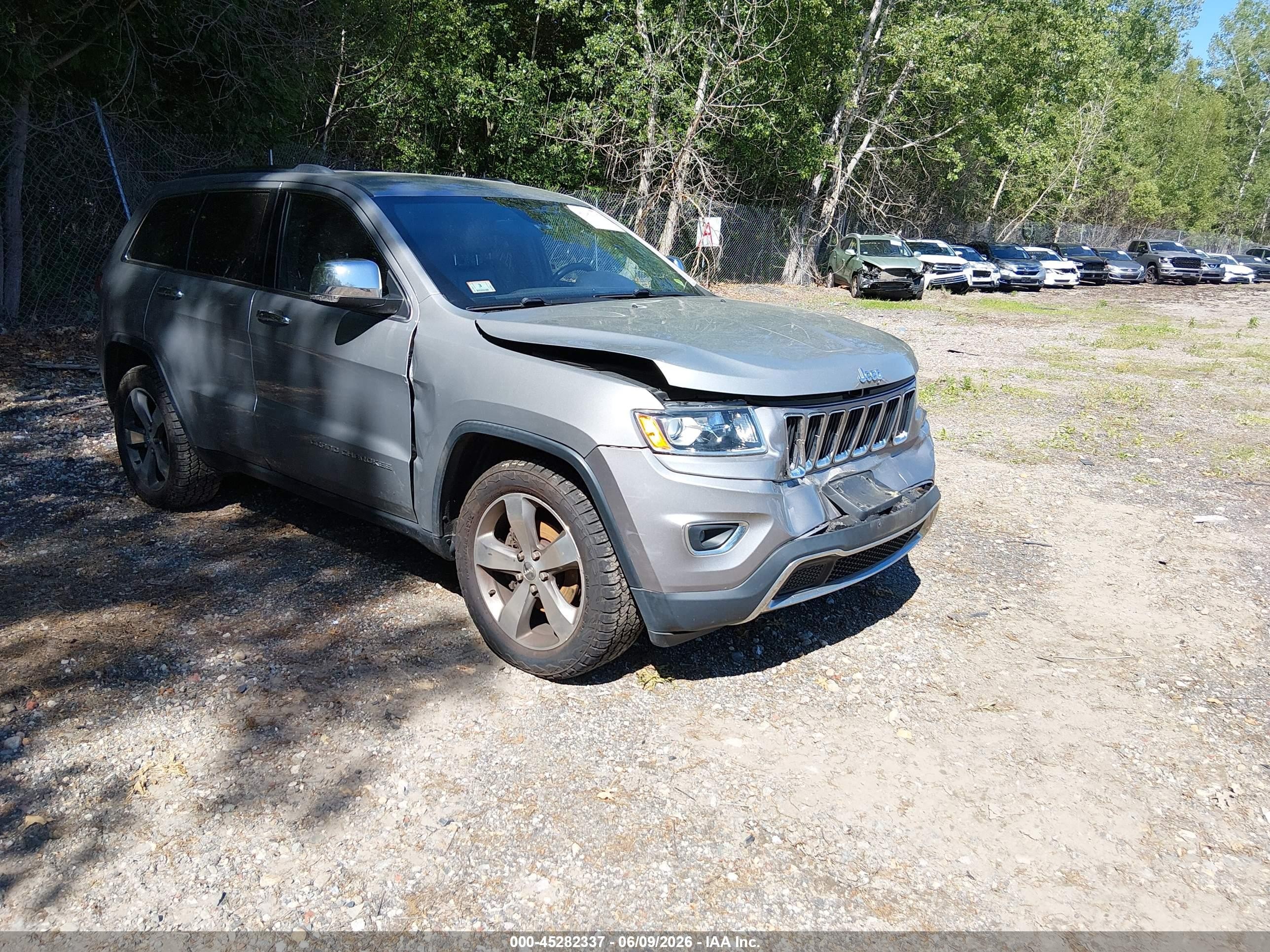 2014 Jeep Grand Cherokee Limited Silver vin: 1C4RJEBG9EC574484