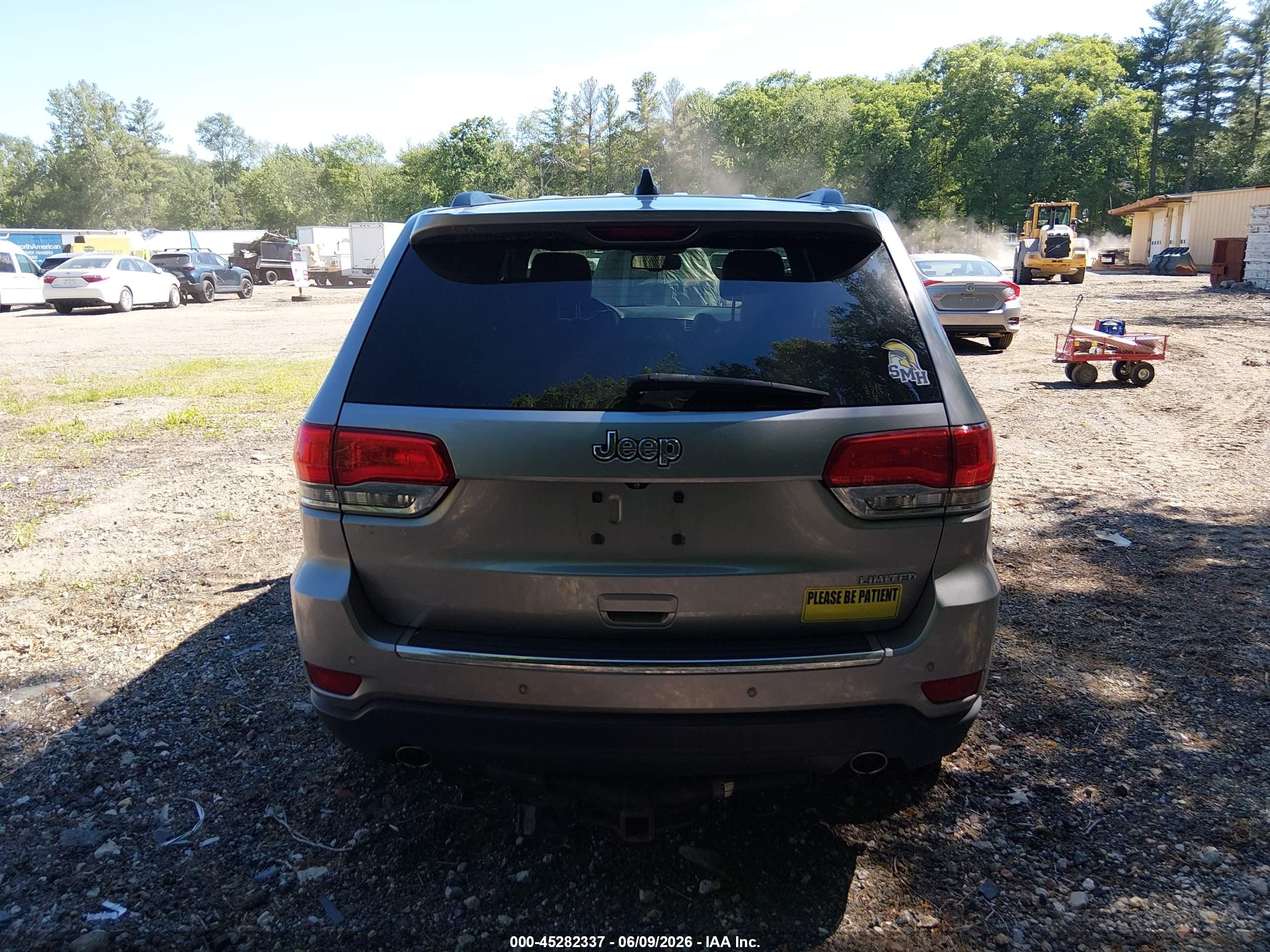 2014 Jeep Grand Cherokee Limited Silver vin: 1C4RJEBG9EC574484