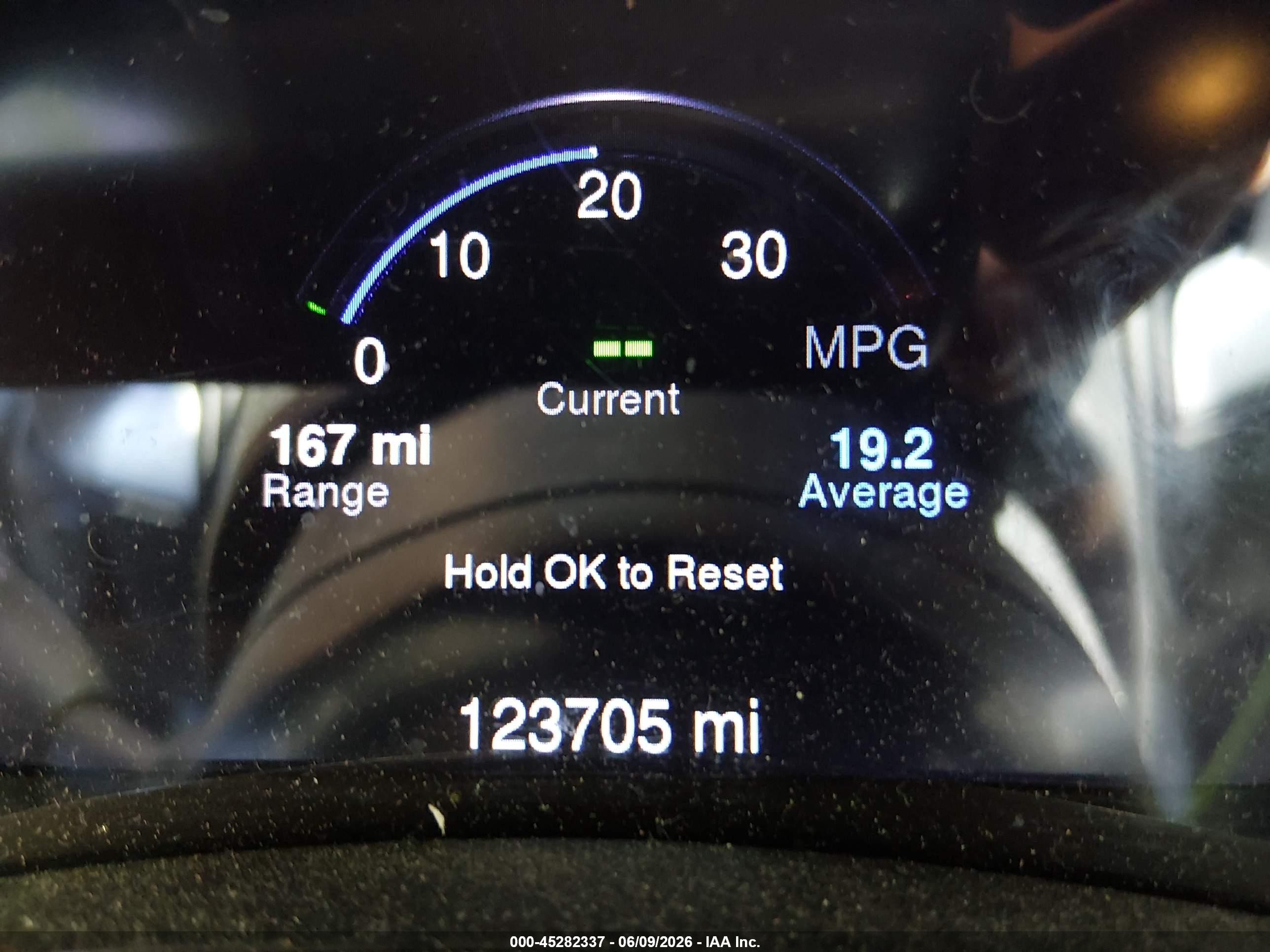 2014 Jeep Grand Cherokee Limited Silver vin: 1C4RJEBG9EC574484