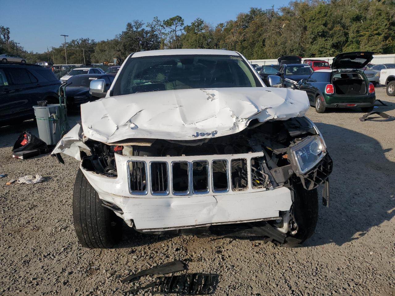 2015 Jeep Grand Cherokee Limited White vin: 1C4RJEBG9FC823092