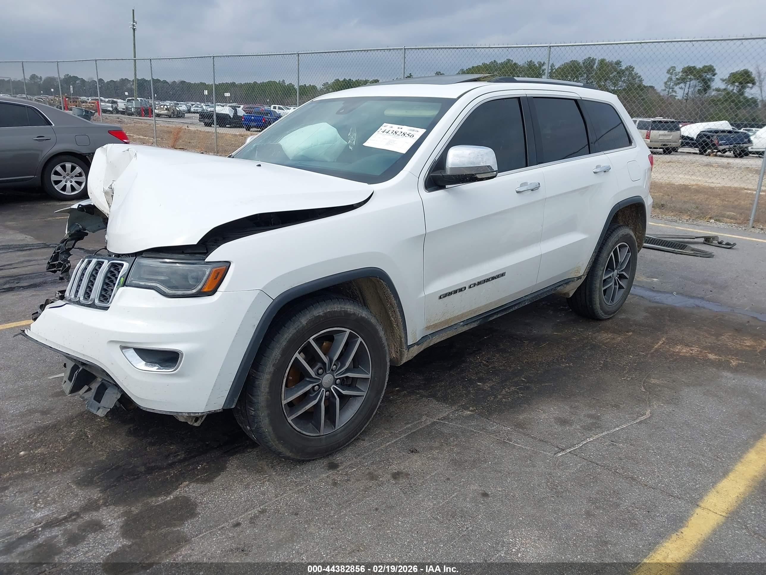 2017 Jeep Grand Cherokee Limited 4x2 White vin: 1C4RJEBG9HC829087