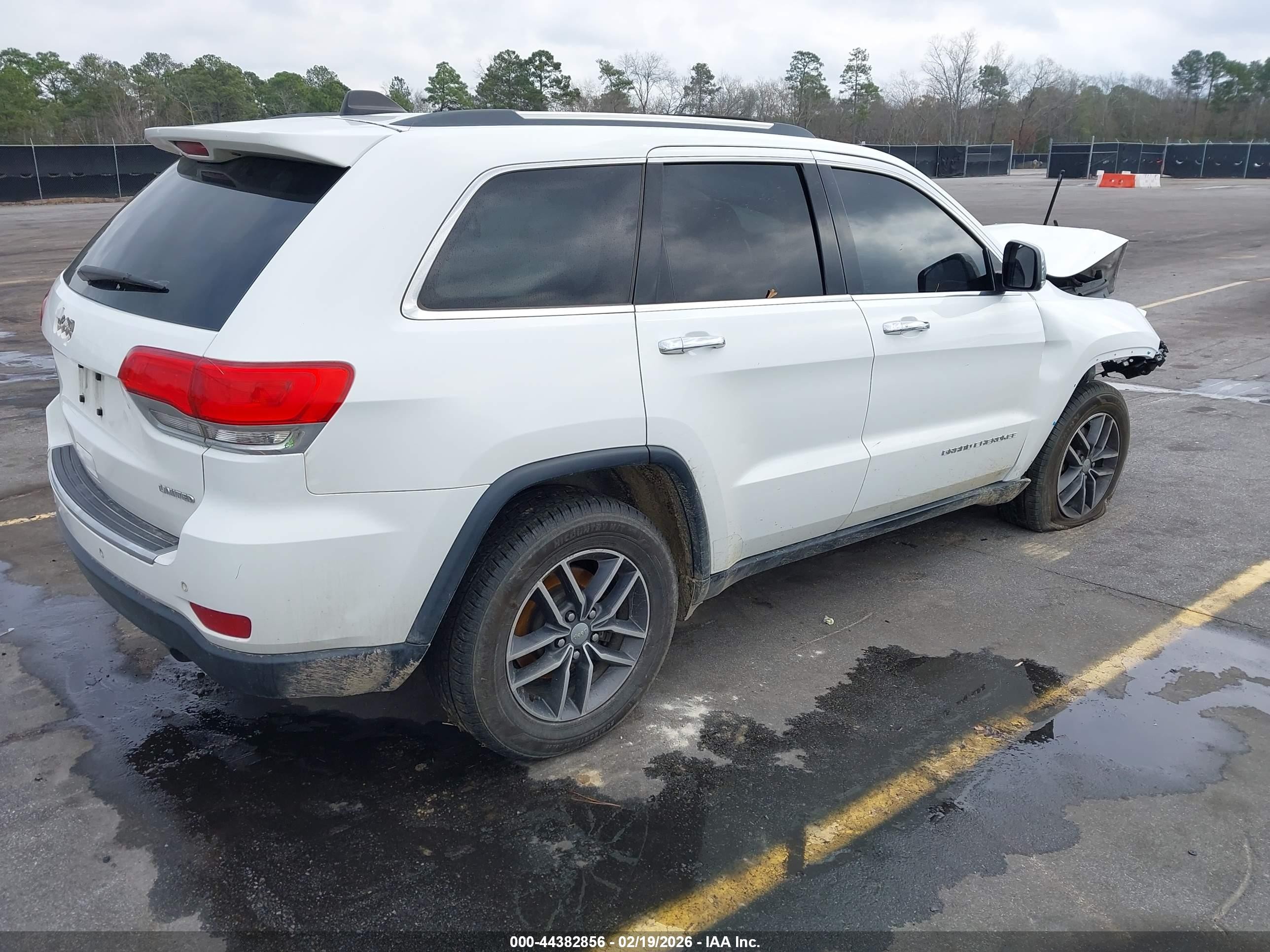 2017 Jeep Grand Cherokee Limited 4x2 White vin: 1C4RJEBG9HC829087