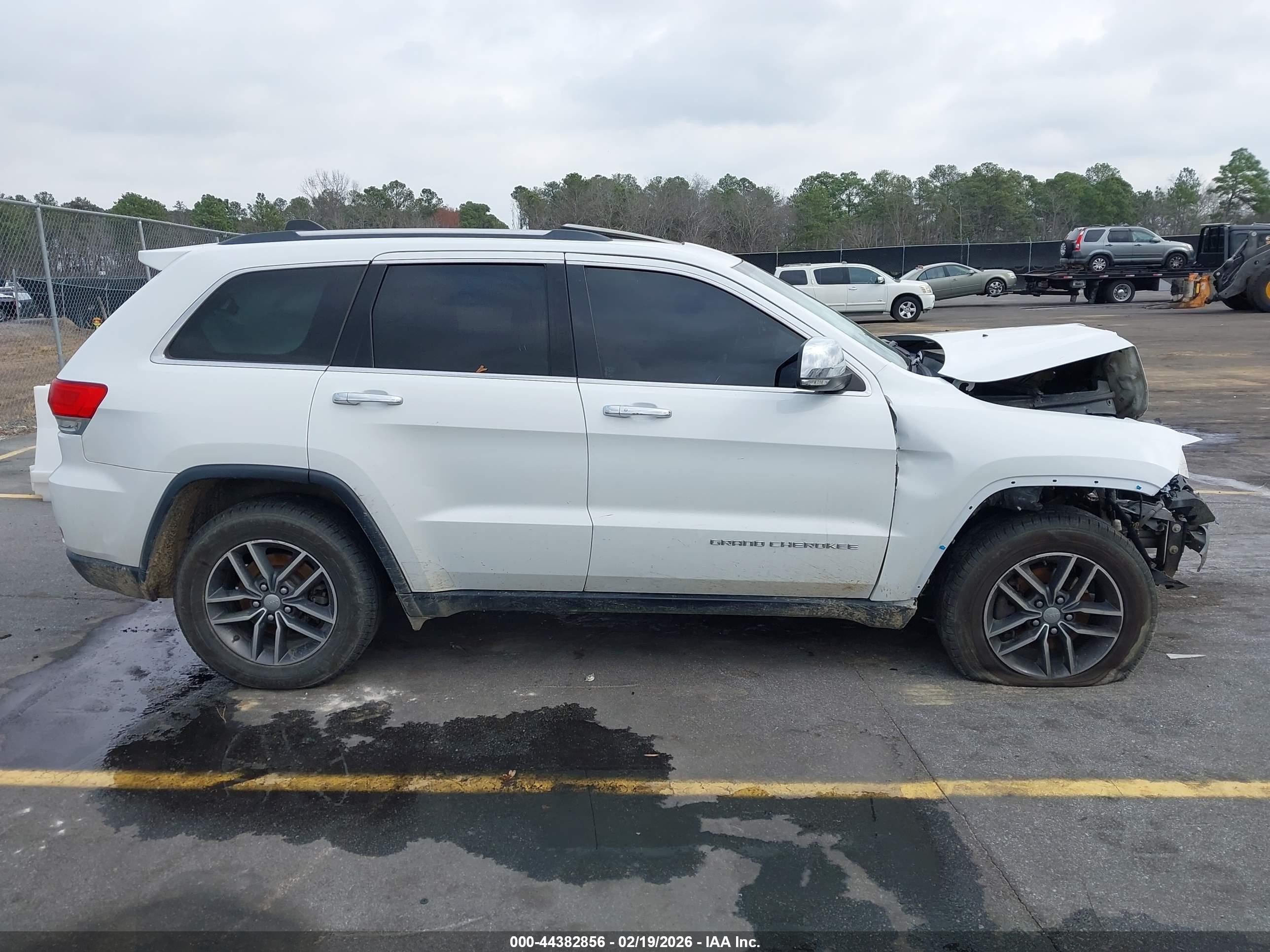 2017 Jeep Grand Cherokee Limited 4x2 White vin: 1C4RJEBG9HC829087