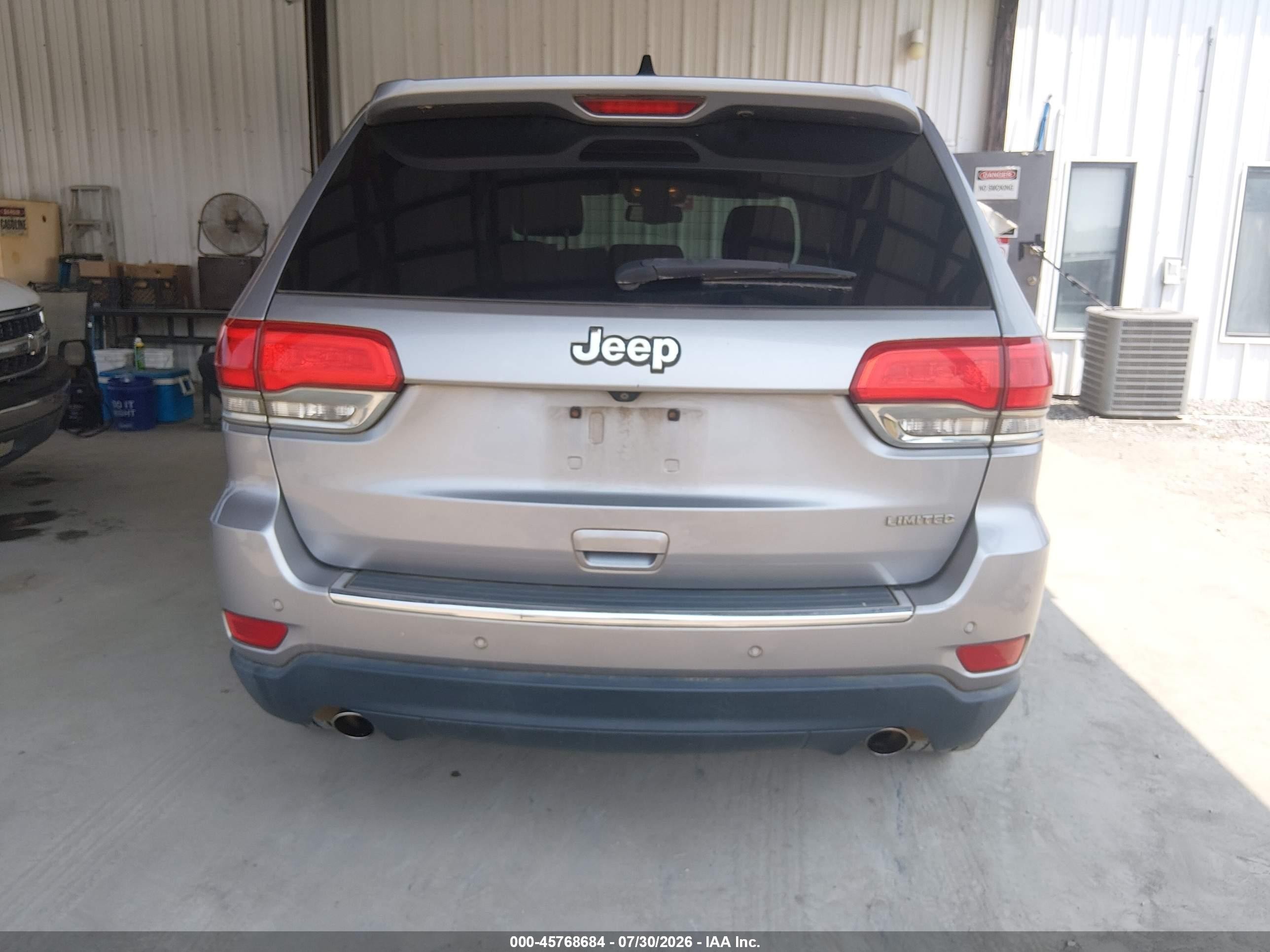 2014 Jeep Grand Cherokee Limited Silver vin: 1C4RJEBGXEC151137
