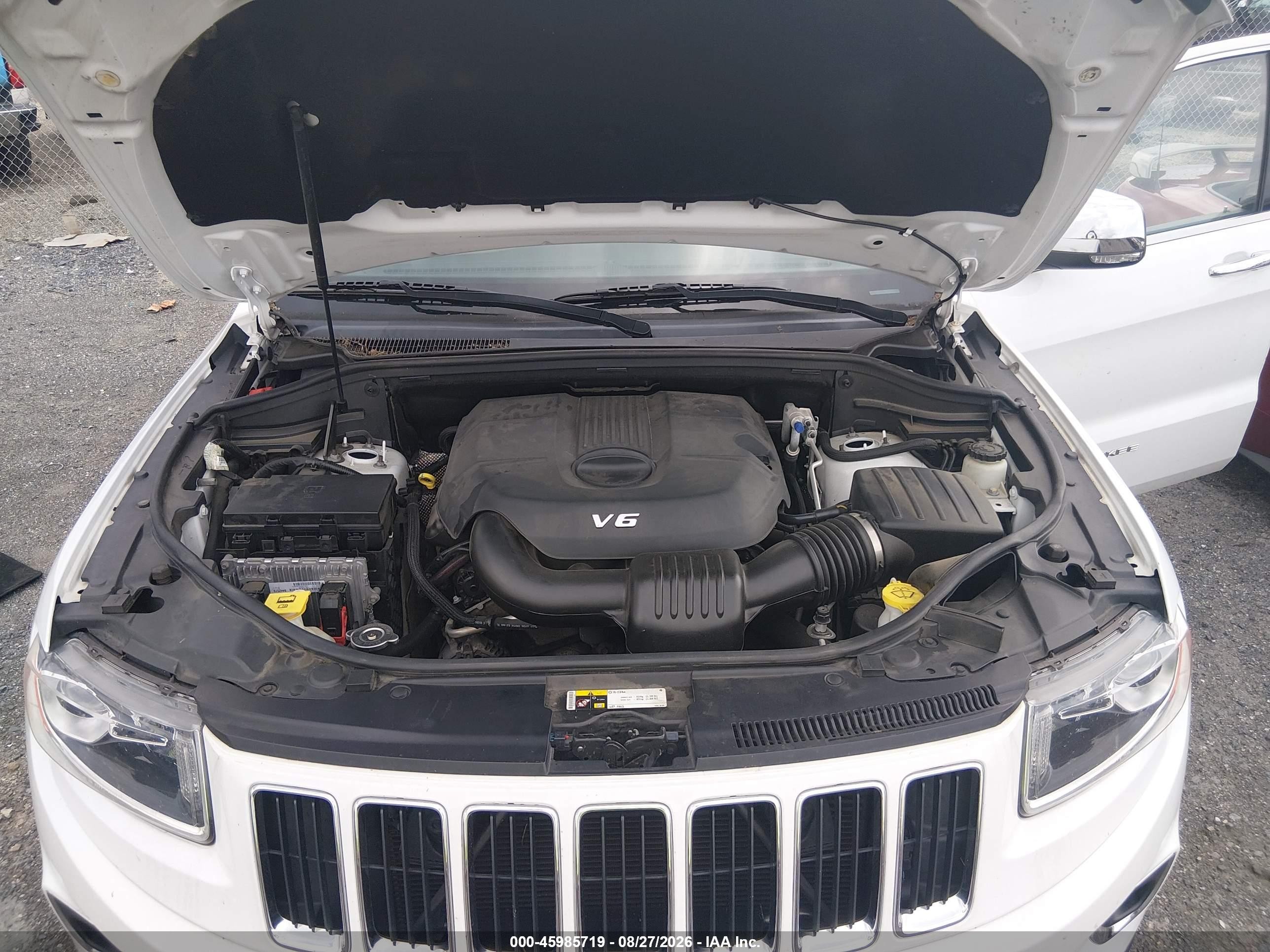 2014 Jeep Grand Cherokee Limited White vin: 1C4RJEBGXEC559976