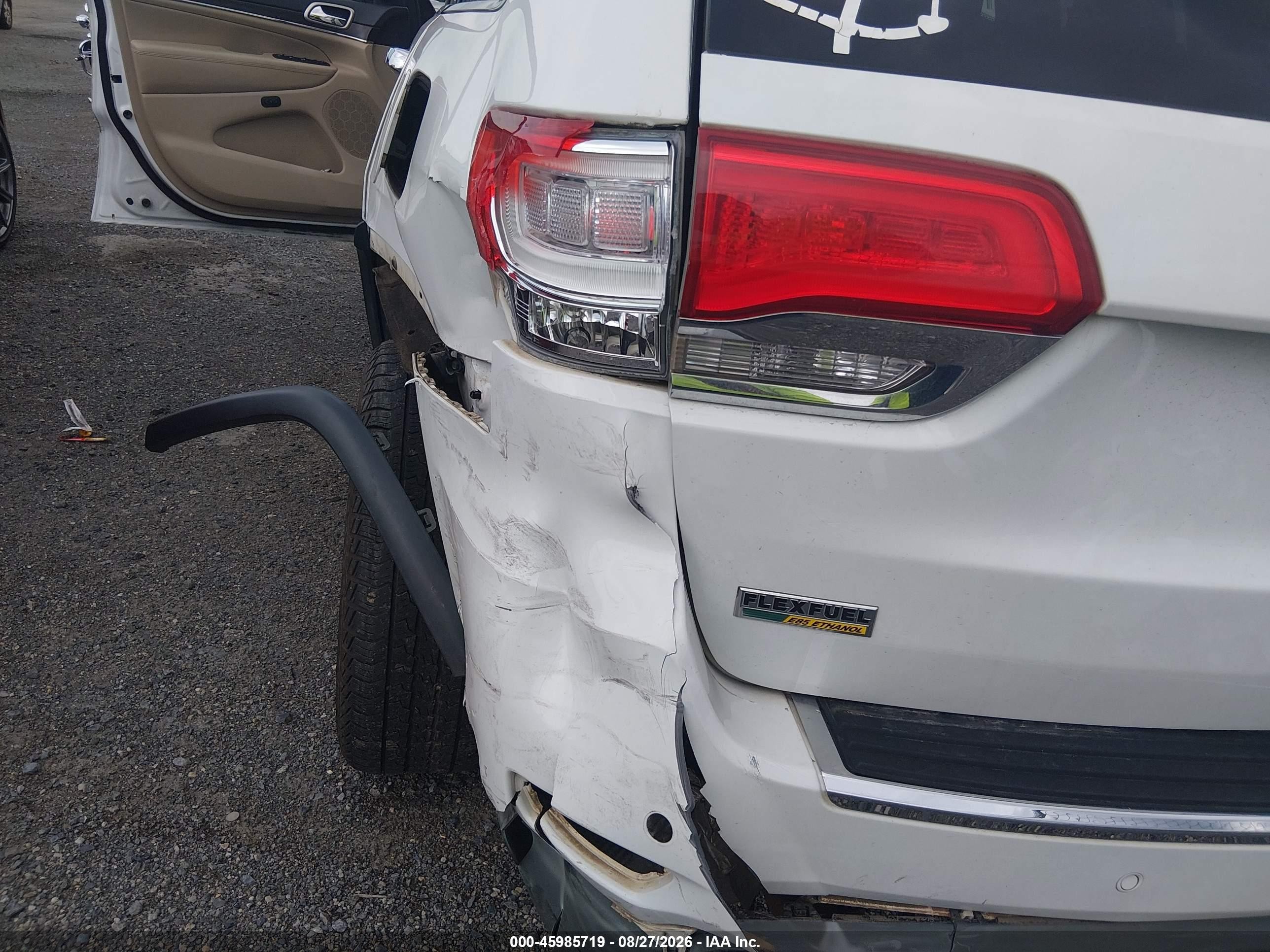 2014 Jeep Grand Cherokee Limited White vin: 1C4RJEBGXEC559976