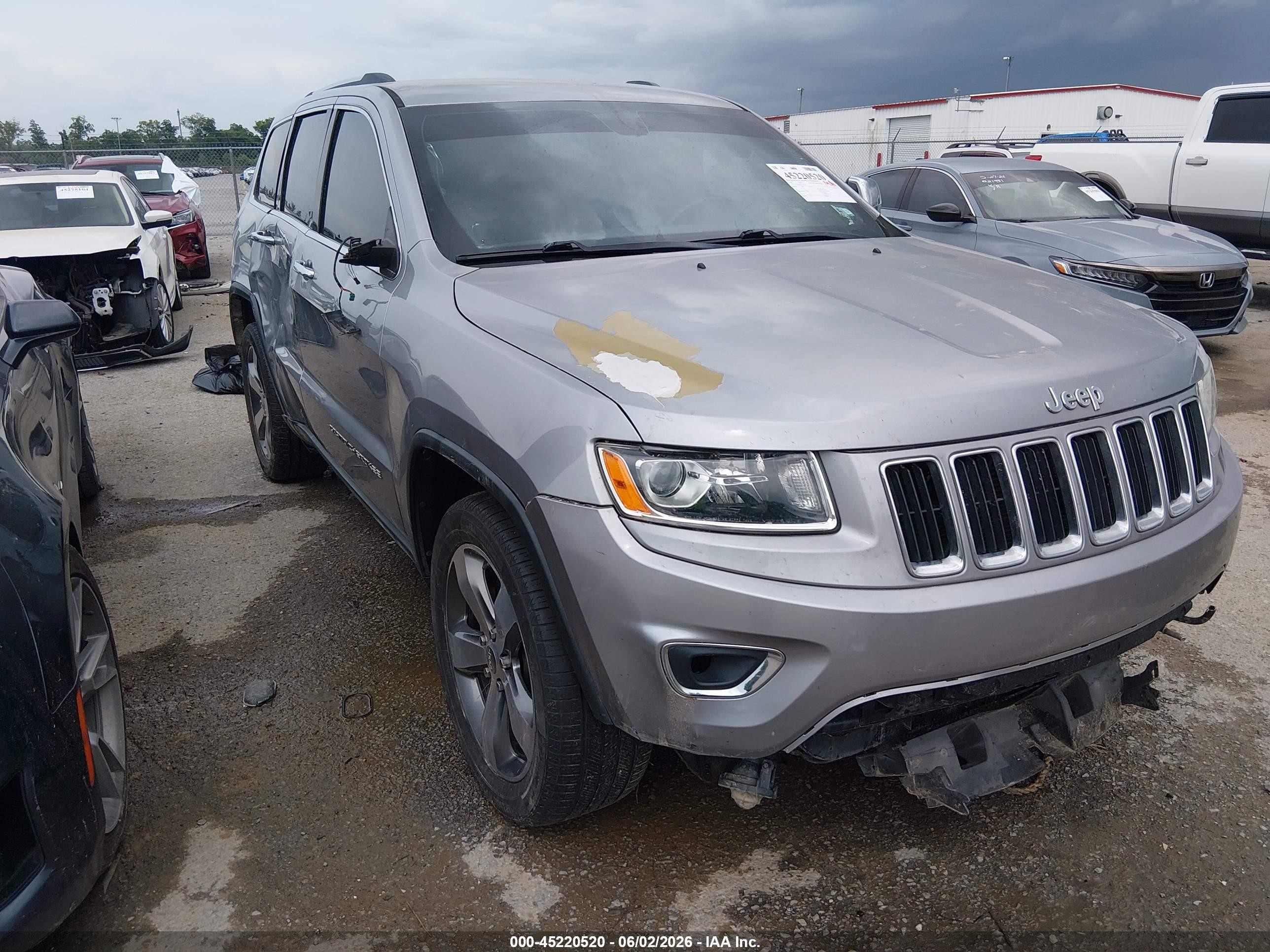 2015 Jeep Grand Cherokee Limited Silver vin: 1C4RJEBGXFC185225