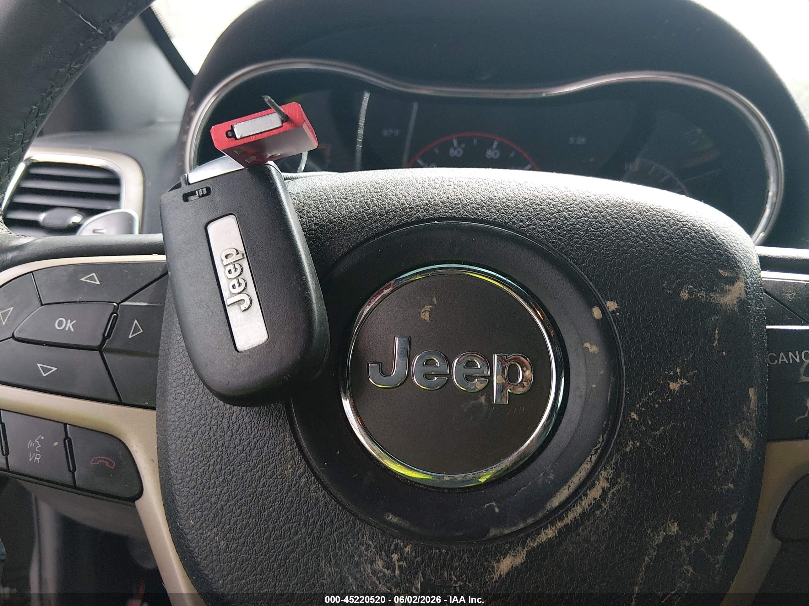 2015 Jeep Grand Cherokee Limited Silver vin: 1C4RJEBGXFC185225