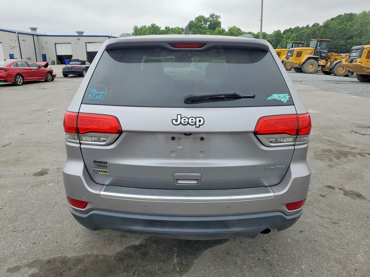 2015 Jeep Grand Cherokee Limited Silver vin: 1C4RJEBGXFC198833