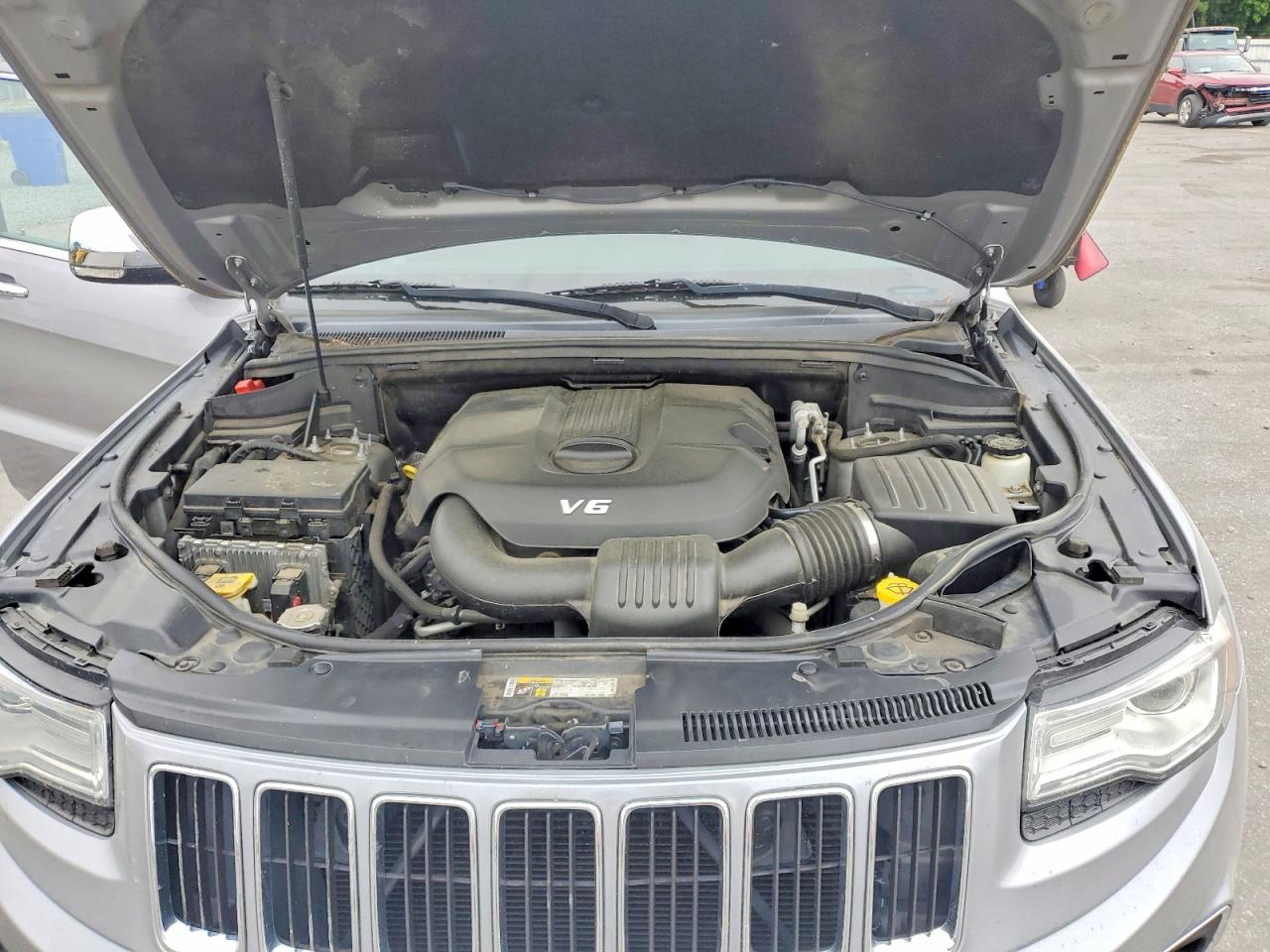 2015 Jeep Grand Cherokee Limited Silver vin: 1C4RJEBGXFC198833