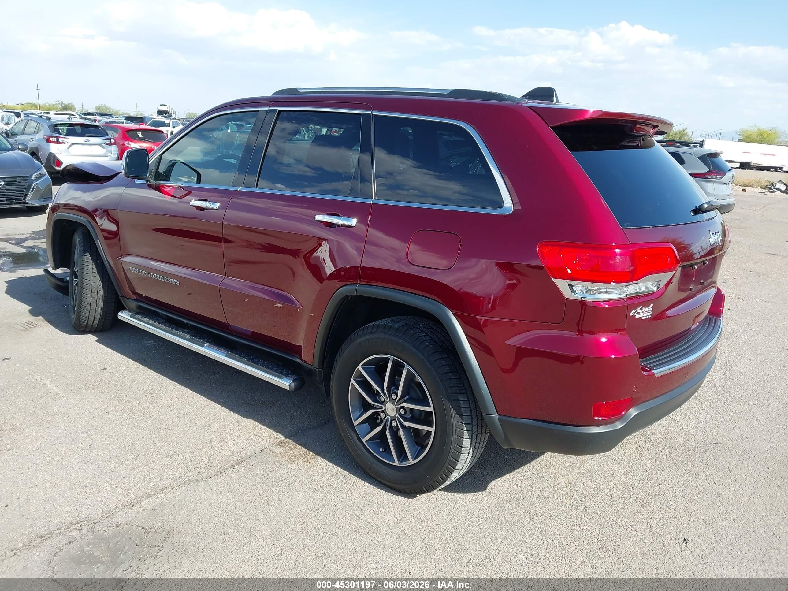 2017 Jeep Grand Cherokee Limited 4x2 Бордовый vin: 1C4RJEBGXHC674937