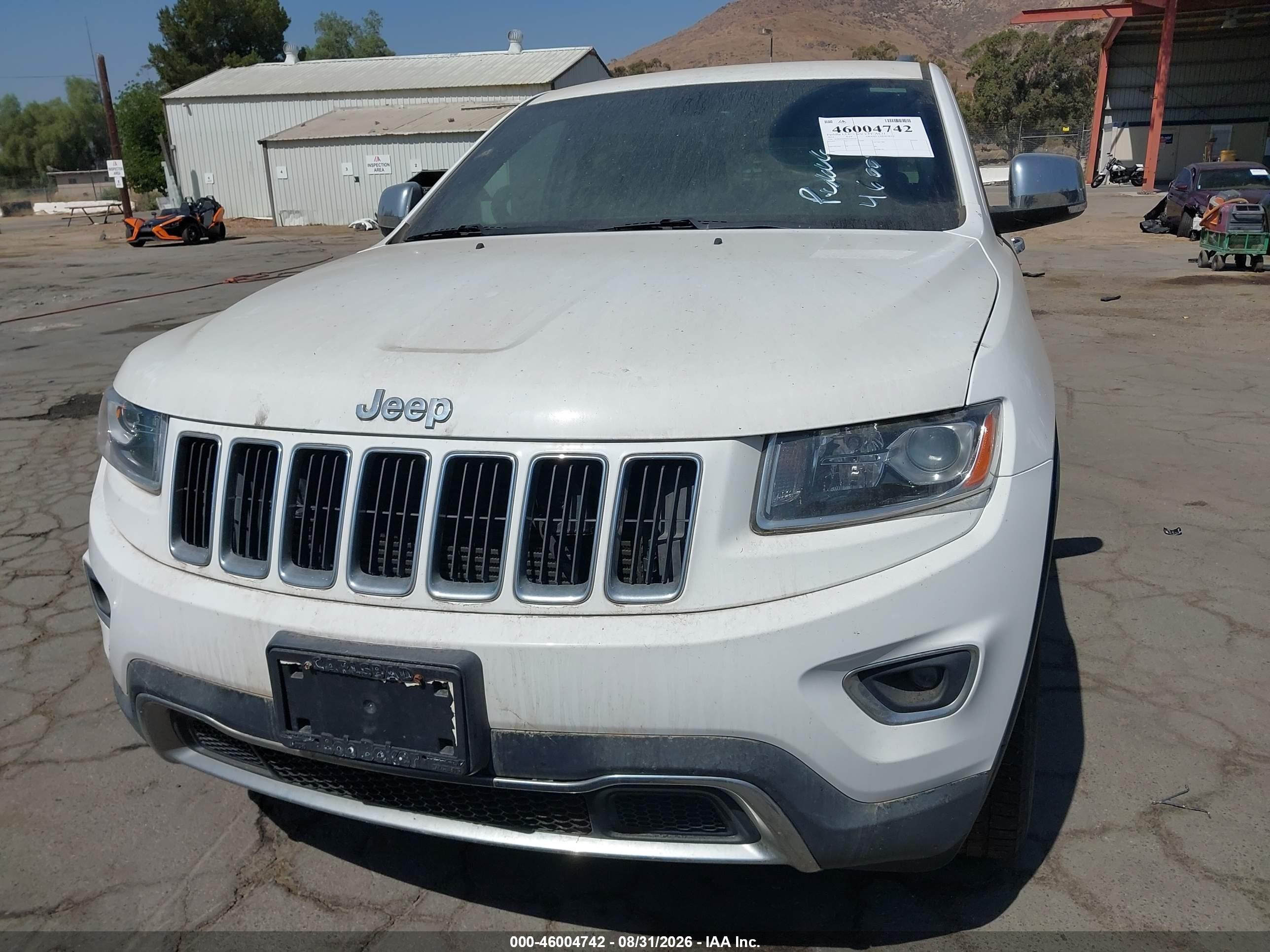 2015 Jeep Grand Cherokee Limited Белый vin: 1C4RJEBM3FC944738