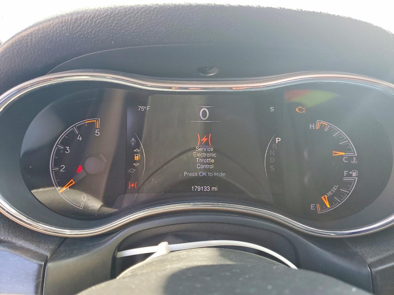 2014 Jeep Grand Cherokee Limited Серебряный vin: 1C4RJEBM5EC387118