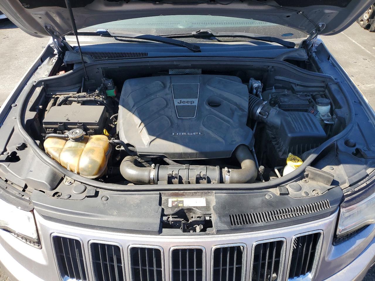 2014 Jeep Grand Cherokee Limited Серебряный vin: 1C4RJEBM5EC387118