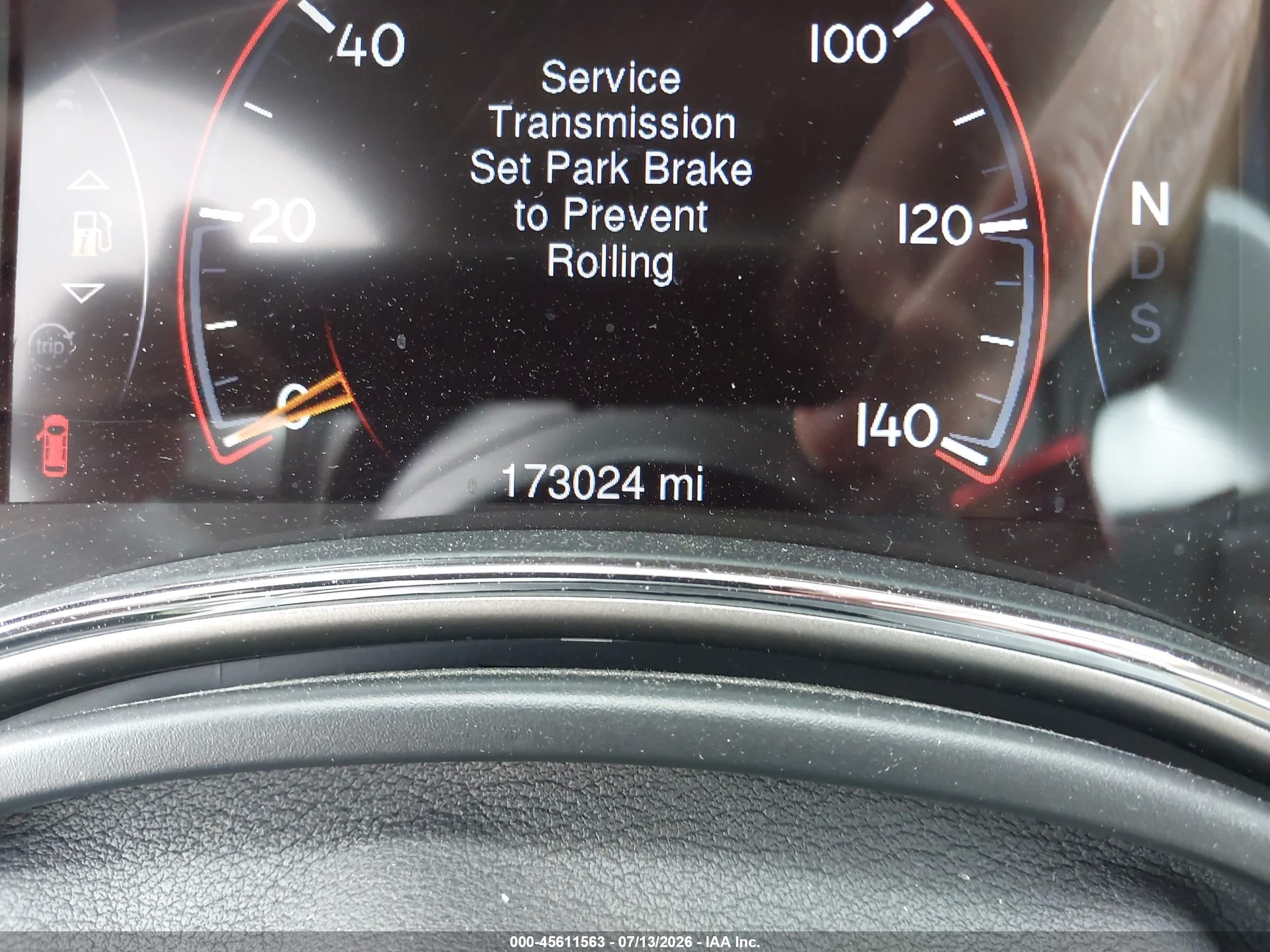 2014 Jeep Grand Cherokee Limited Burgundy vin: 1C4RJEBM7EC424329