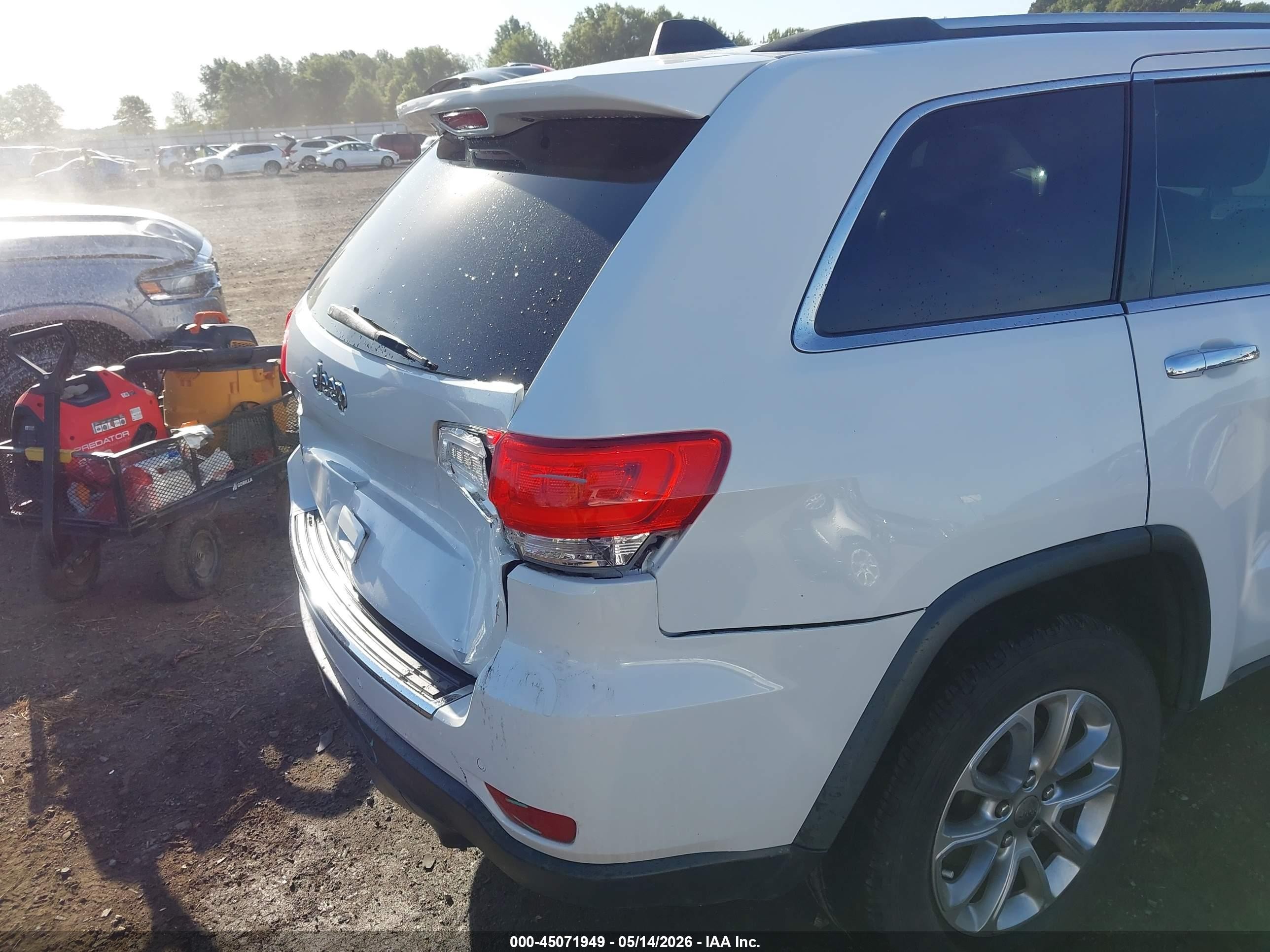2014 Jeep Grand Cherokee Limited White vin: 1C4RJEBT6EC141573