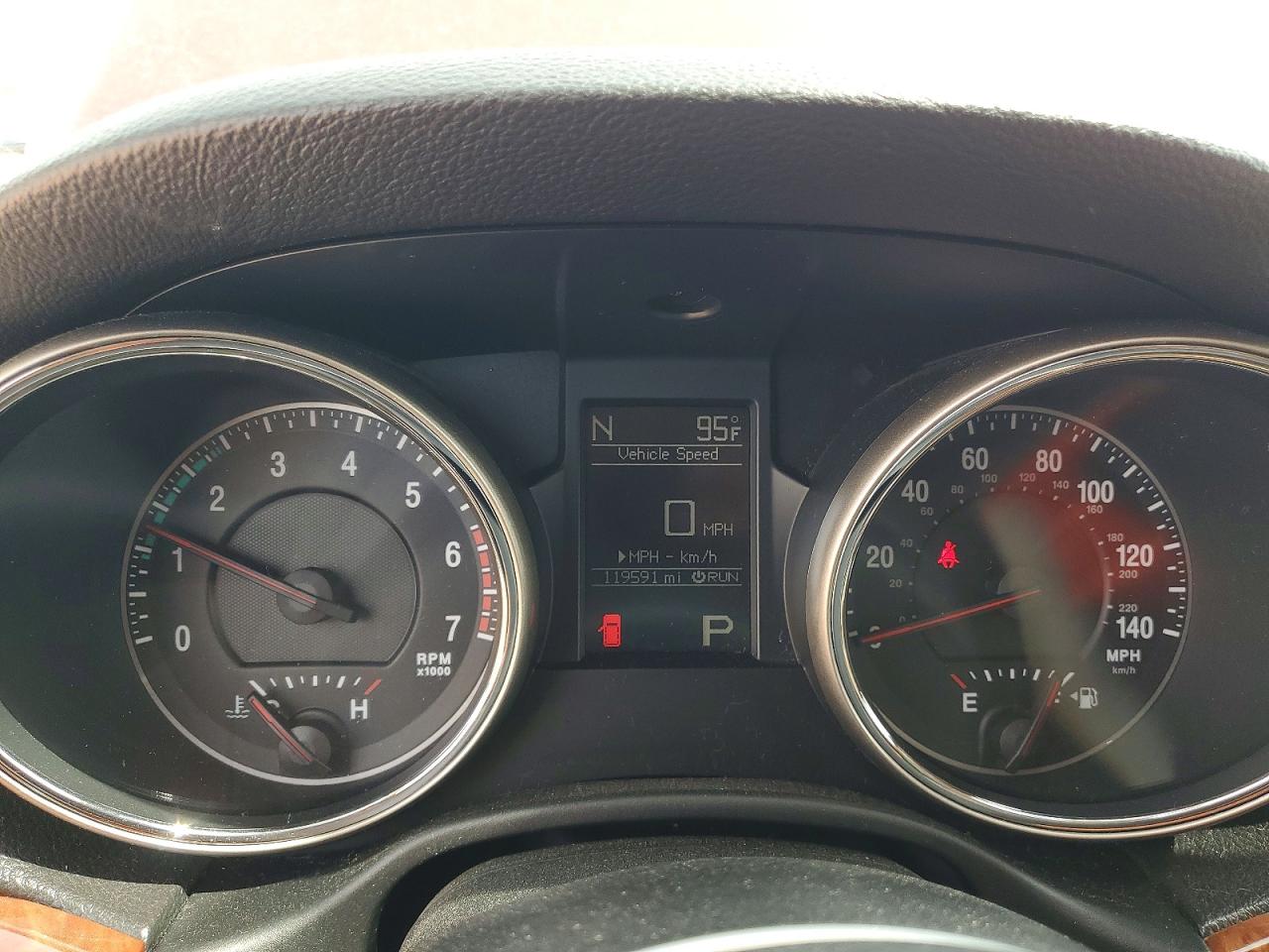 2012 Jeep Grand Cherokee Limited Red vin: 1C4RJEBTXCC290906