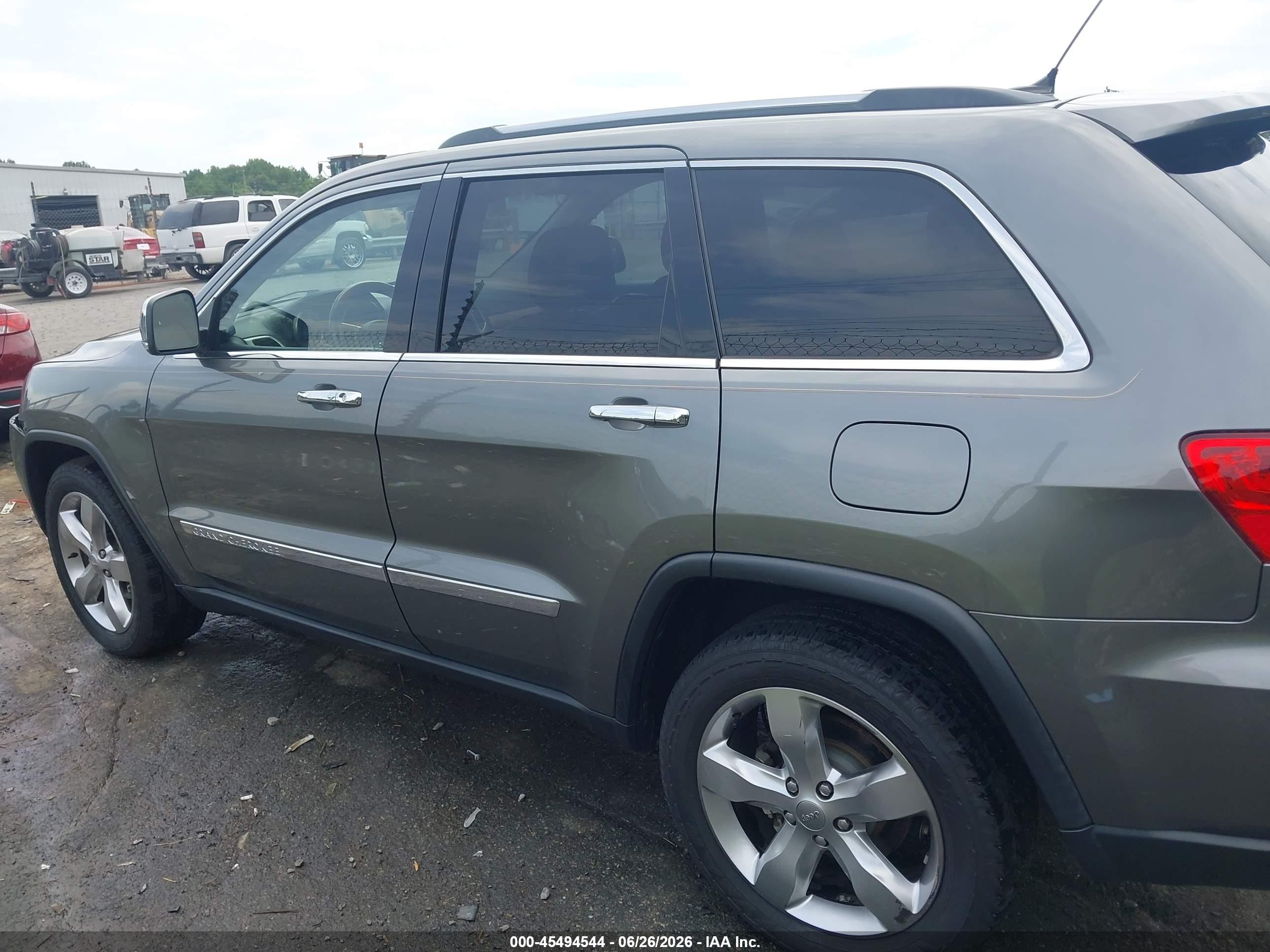 2012 Jeep Grand Cherokee Overland Gray vin: 1C4RJECG0CC265501