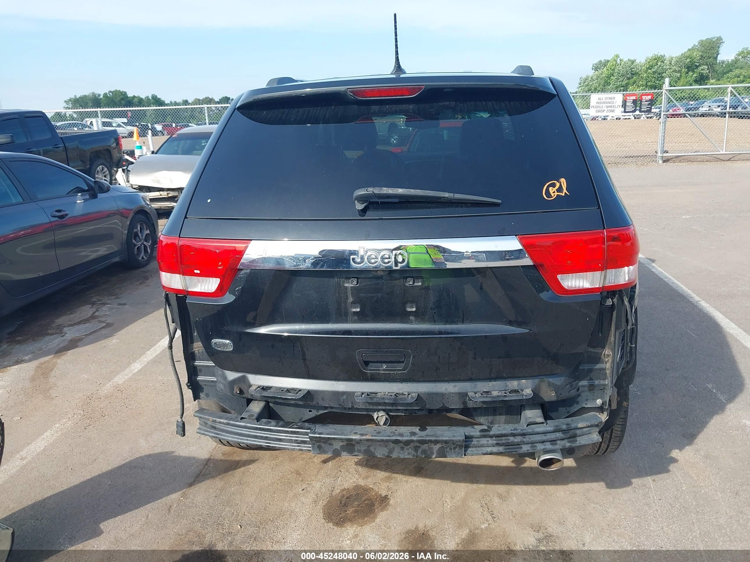 2013 Jeep Grand Cherokee Overland Black vin: 1C4RJECG0DC588447