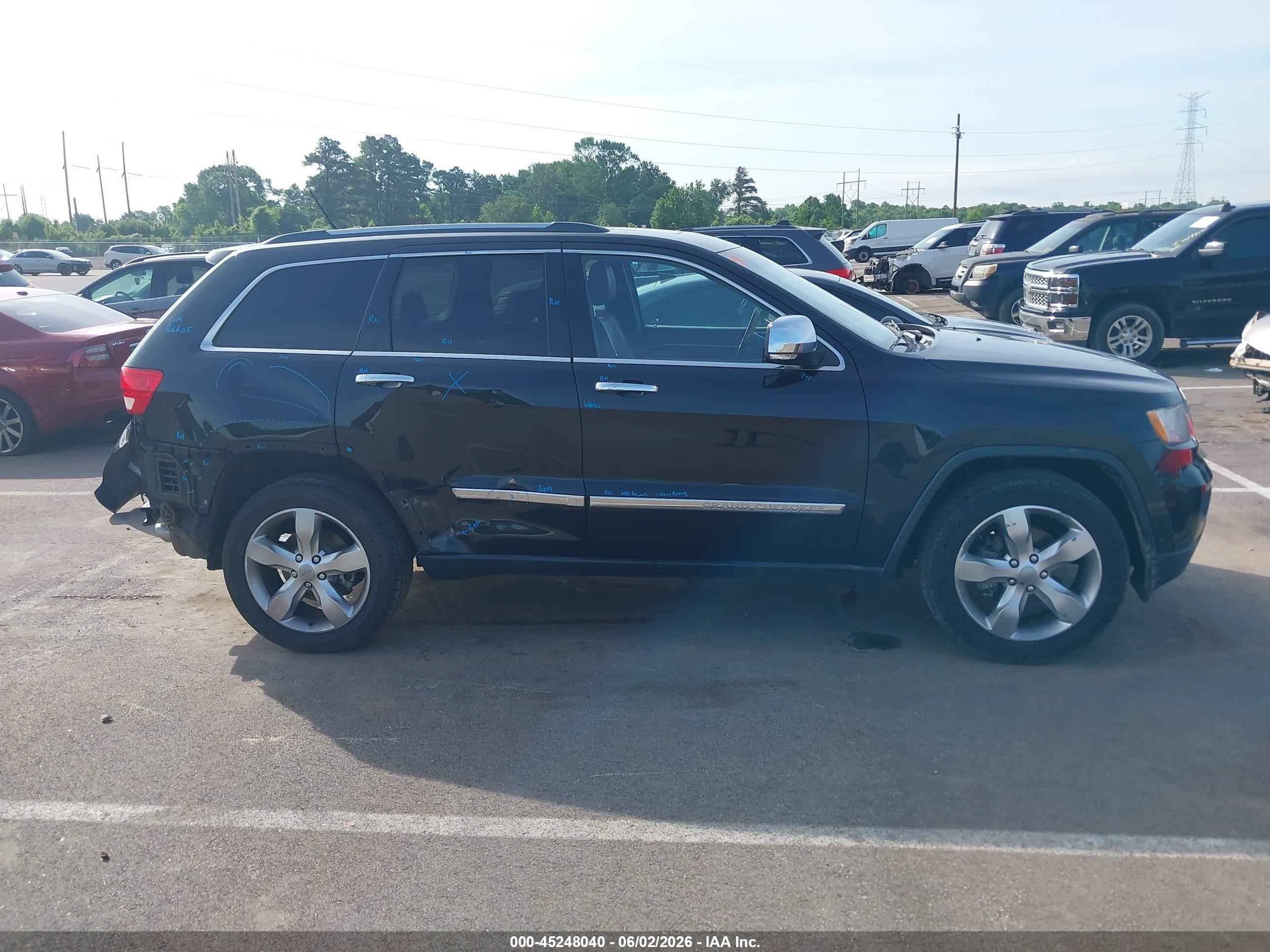 2013 Jeep Grand Cherokee Overland Black vin: 1C4RJECG0DC588447