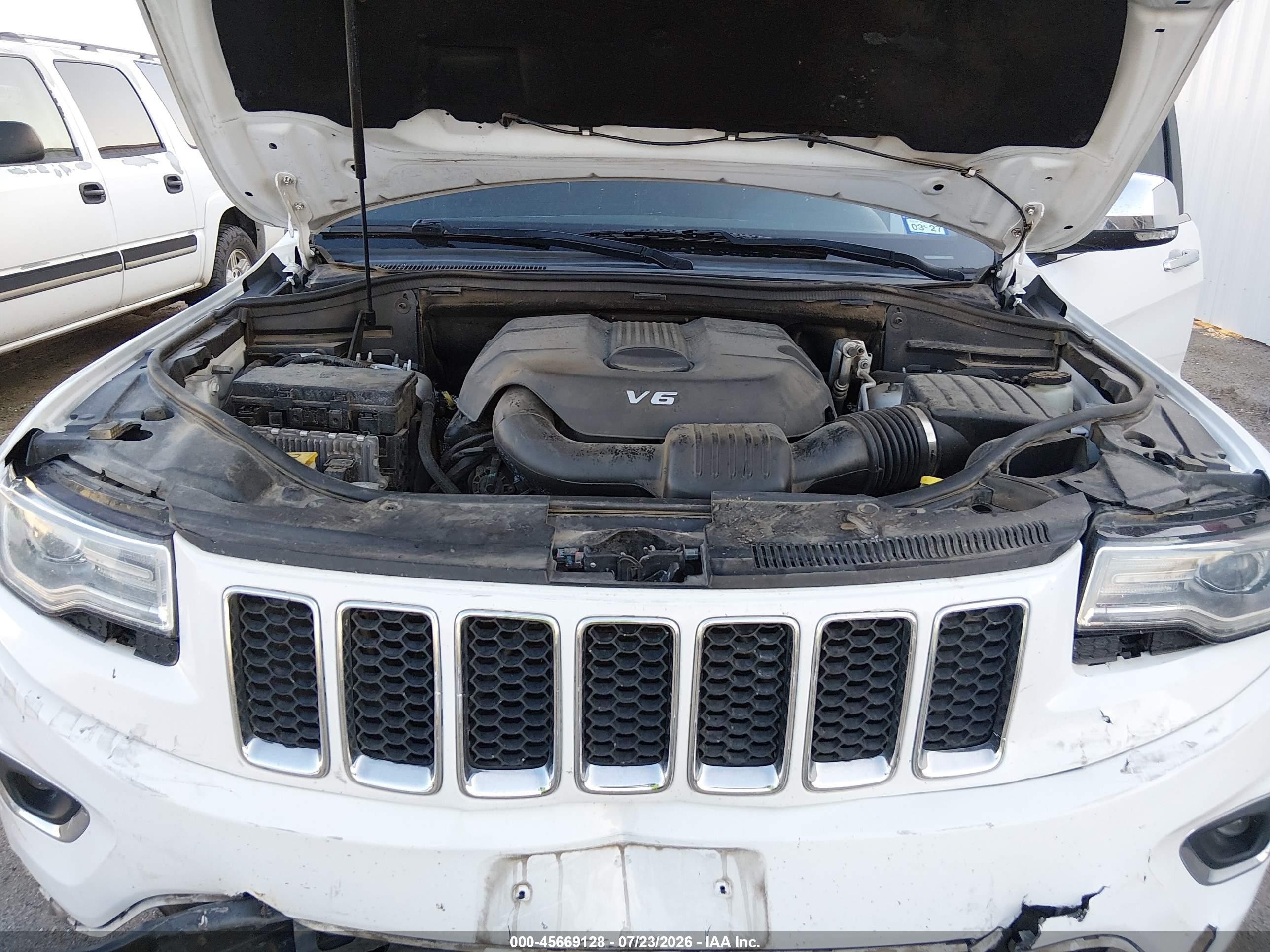 2014 Jeep Grand Cherokee Overland White vin: 1C4RJECG0EC364290