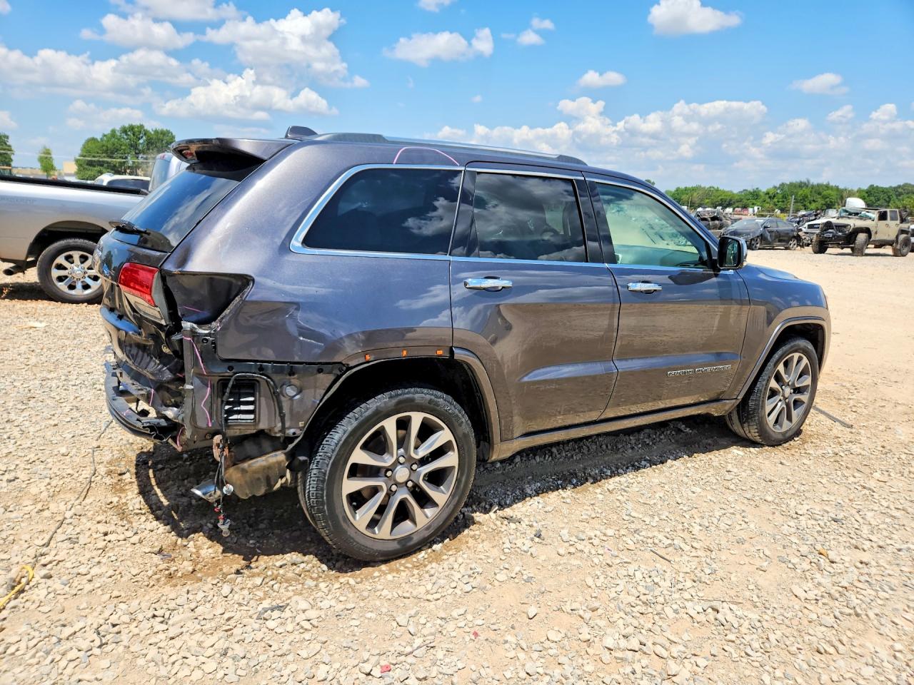 2017 Jeep Grand Cherokee Overland Gray vin: 1C4RJECG0HC804626