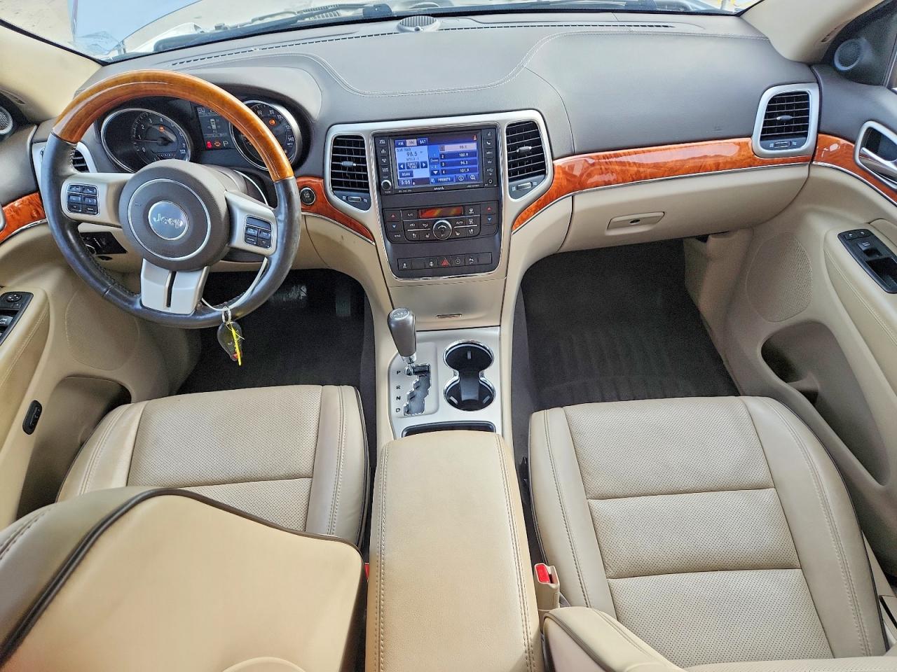 2012 Jeep Grand Cherokee Overland Серебряный vin: 1C4RJECG1CC190257