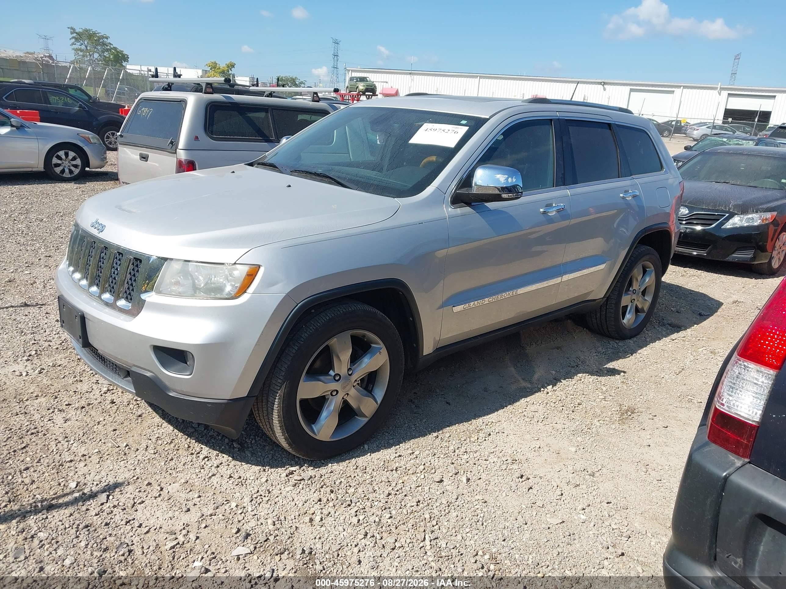 2013 Jeep Grand Cherokee Overland Silver vin: 1C4RJECG1DC621438