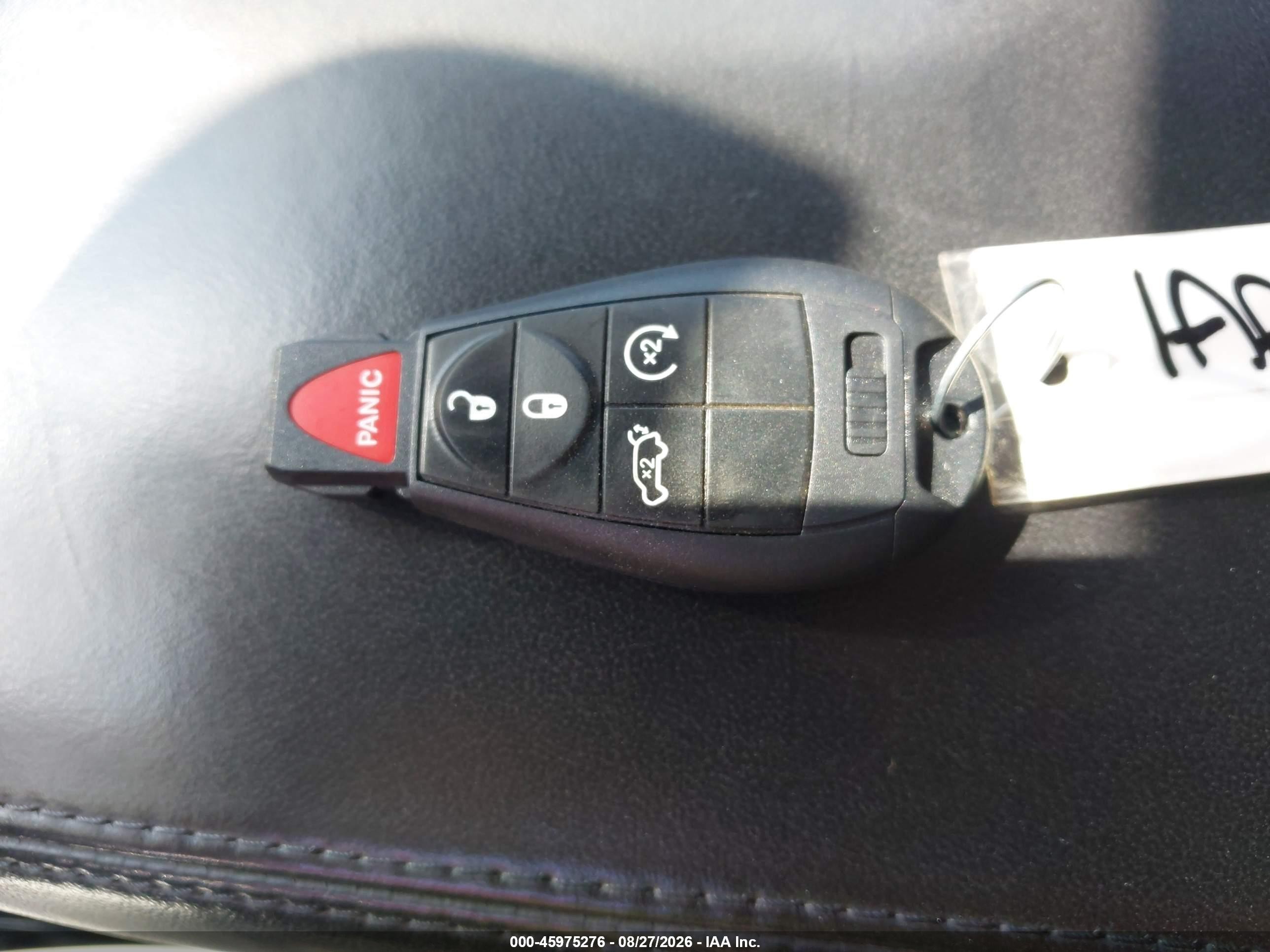 2013 Jeep Grand Cherokee Overland Silver vin: 1C4RJECG1DC621438