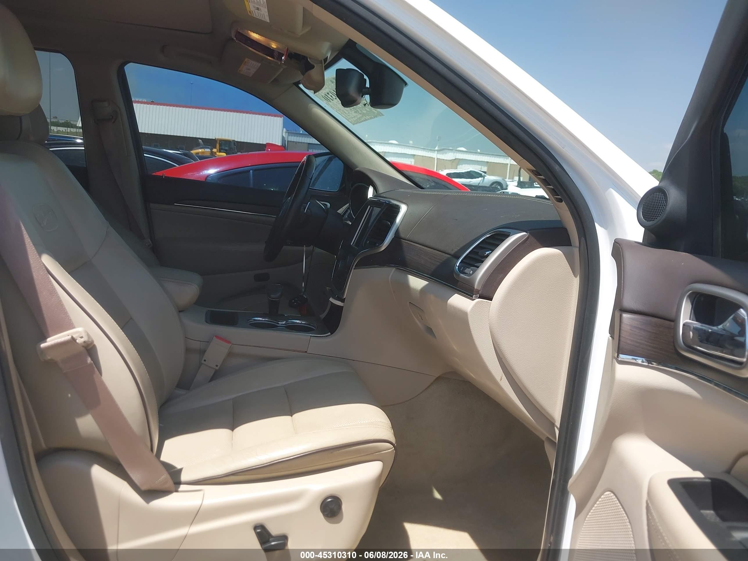 2015 Jeep Grand Cherokee Overland Белый vin: 1C4RJECG1FC167145