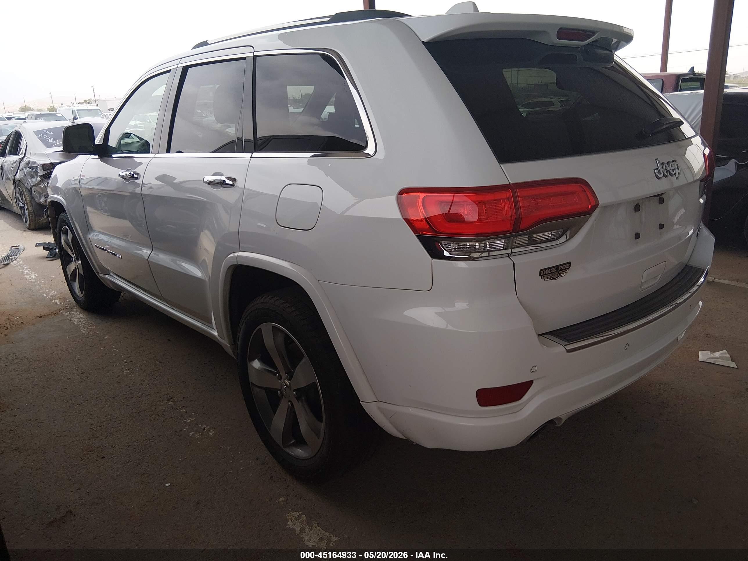 2015 Jeep Grand Cherokee Overland White vin: 1C4RJECG1FC755272