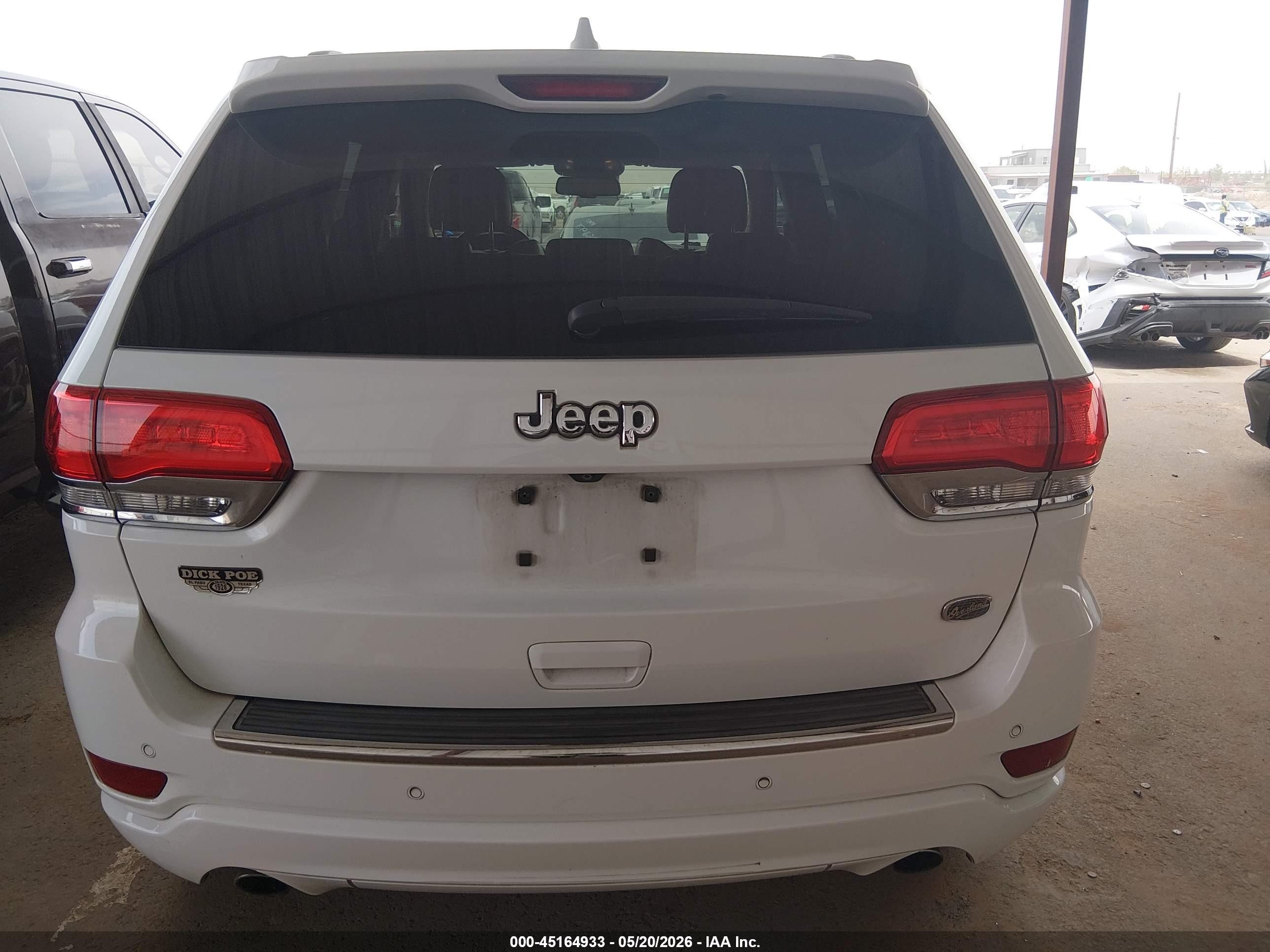 2015 Jeep Grand Cherokee Overland White vin: 1C4RJECG1FC755272
