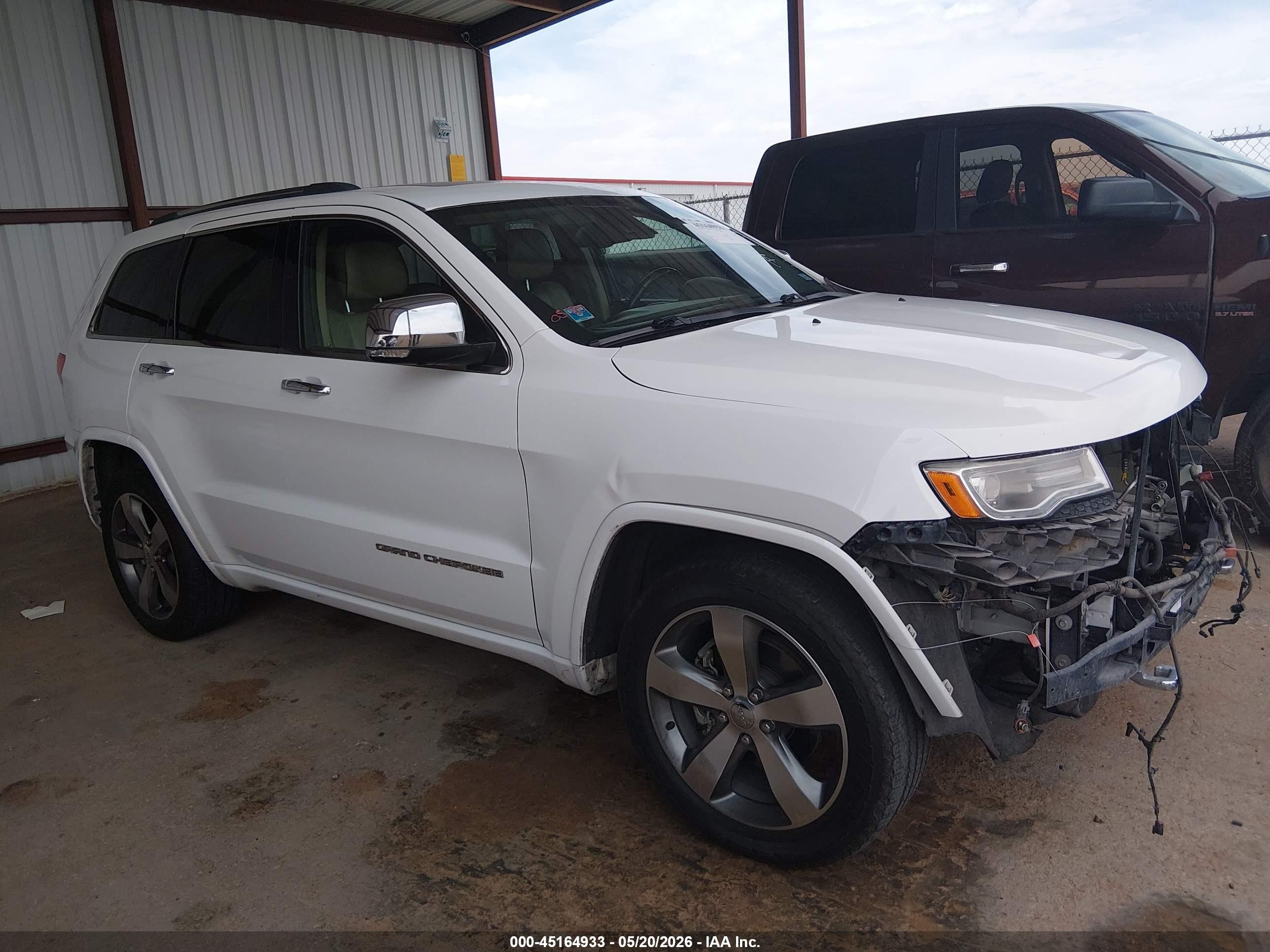 2015 Jeep Grand Cherokee Overland White vin: 1C4RJECG1FC755272