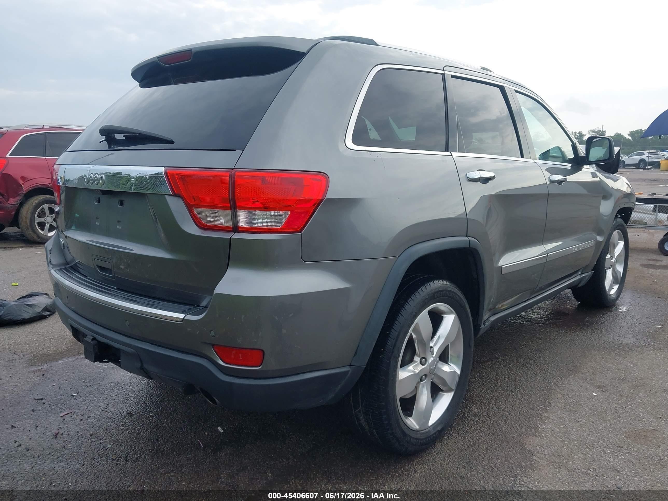 2012 Jeep Grand Cherokee Overland Серый vin: 1C4RJECG2CC259876