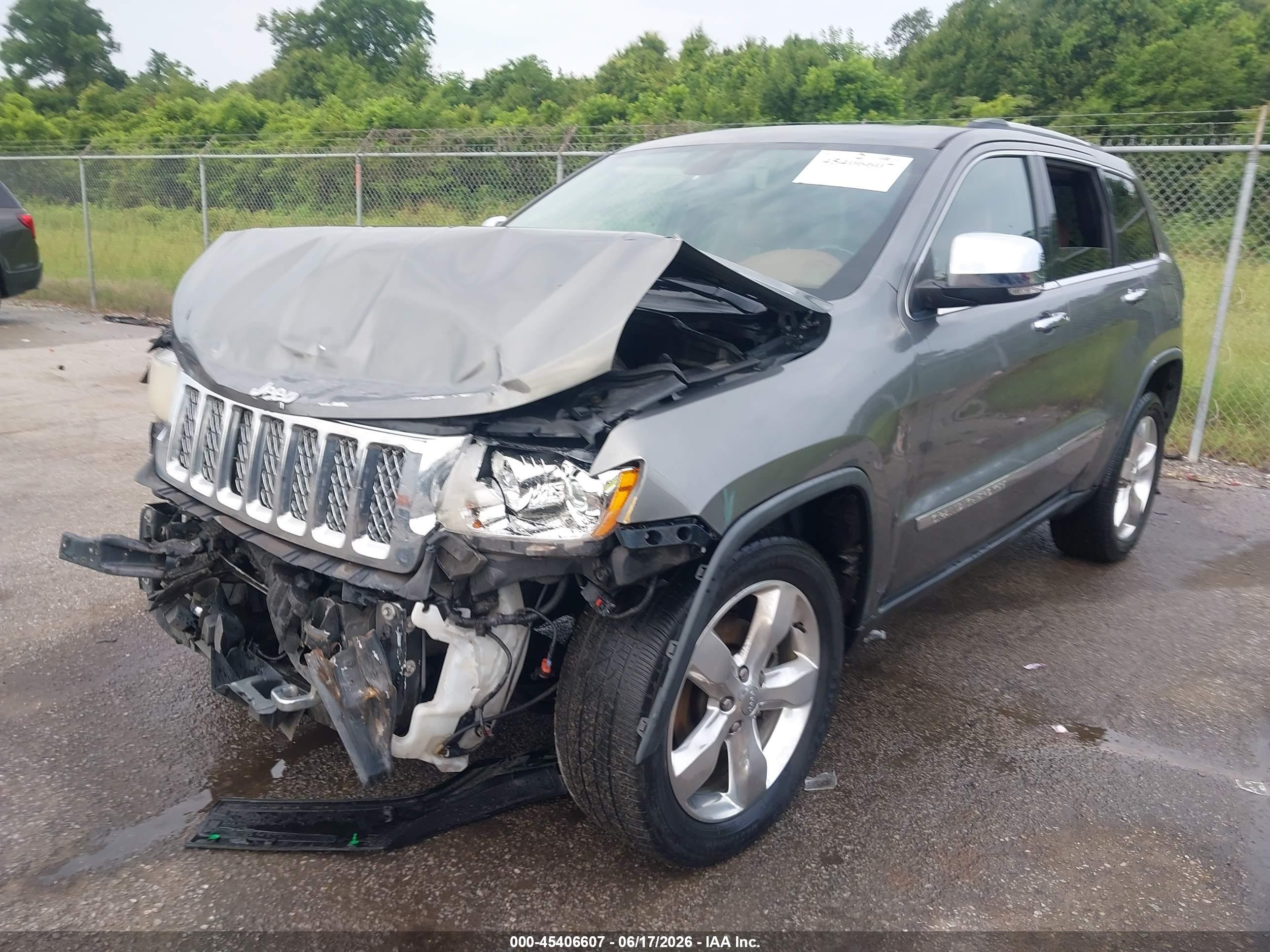2012 Jeep Grand Cherokee Overland Серый vin: 1C4RJECG2CC259876