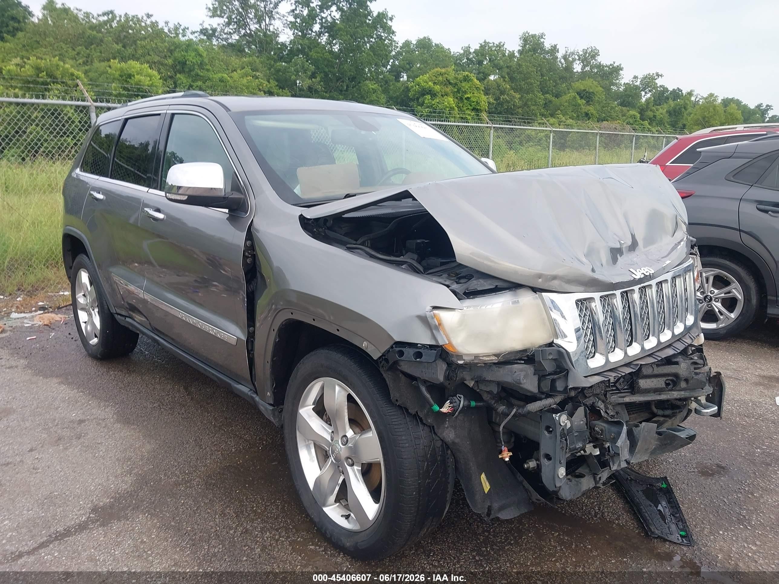 2012 Jeep Grand Cherokee Overland Gray vin: 1C4RJECG2CC259876
