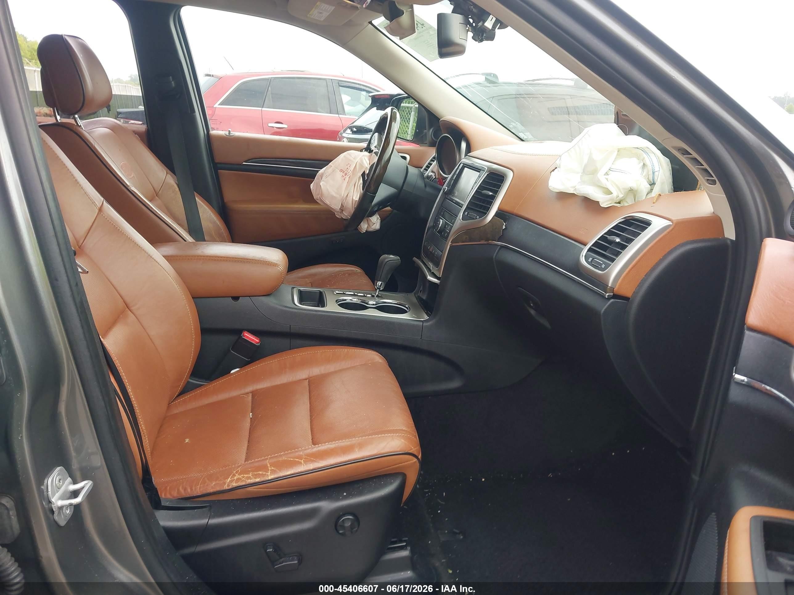 2012 Jeep Grand Cherokee Overland Серый vin: 1C4RJECG2CC259876