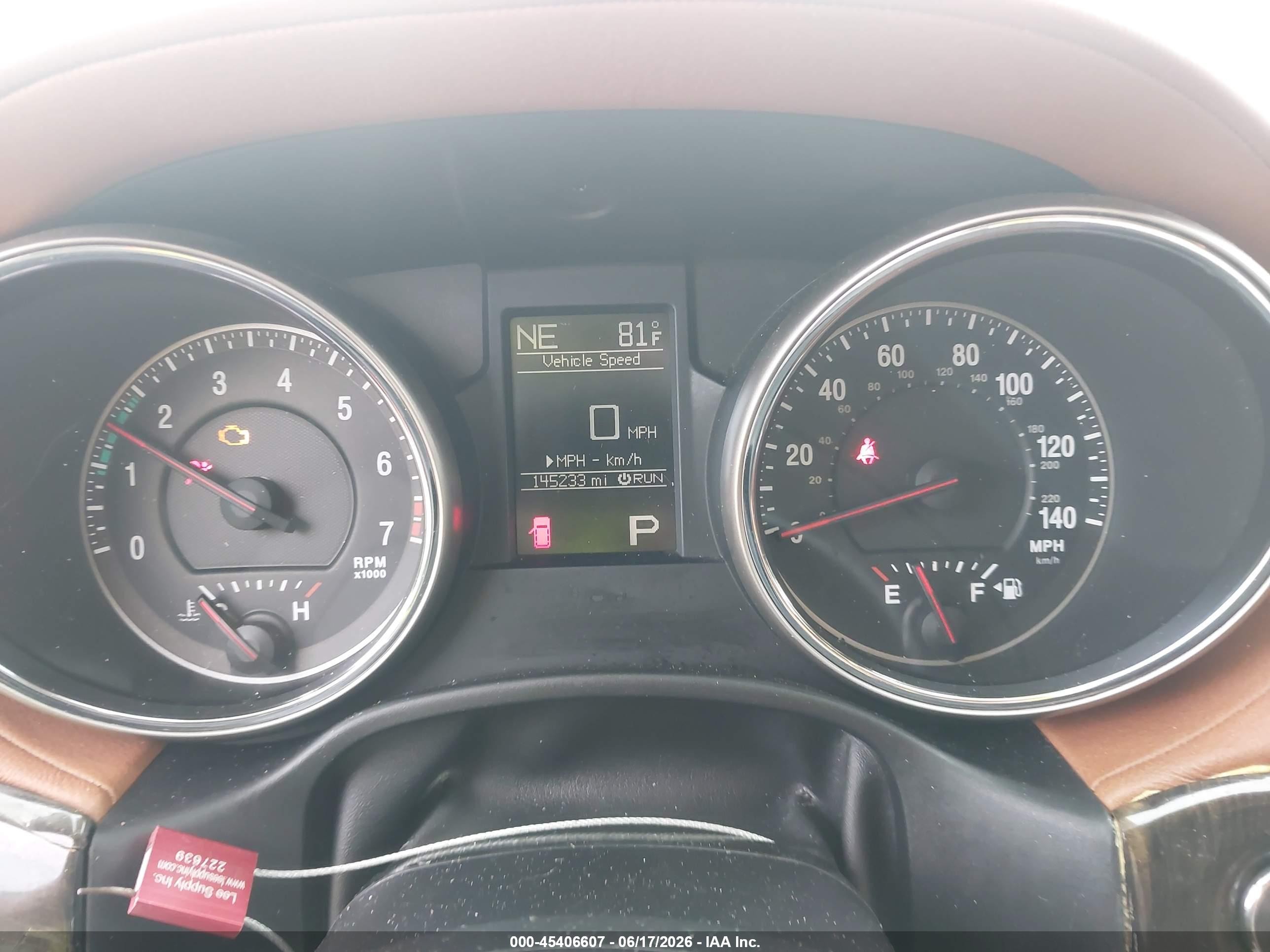 2012 Jeep Grand Cherokee Overland Серый vin: 1C4RJECG2CC259876