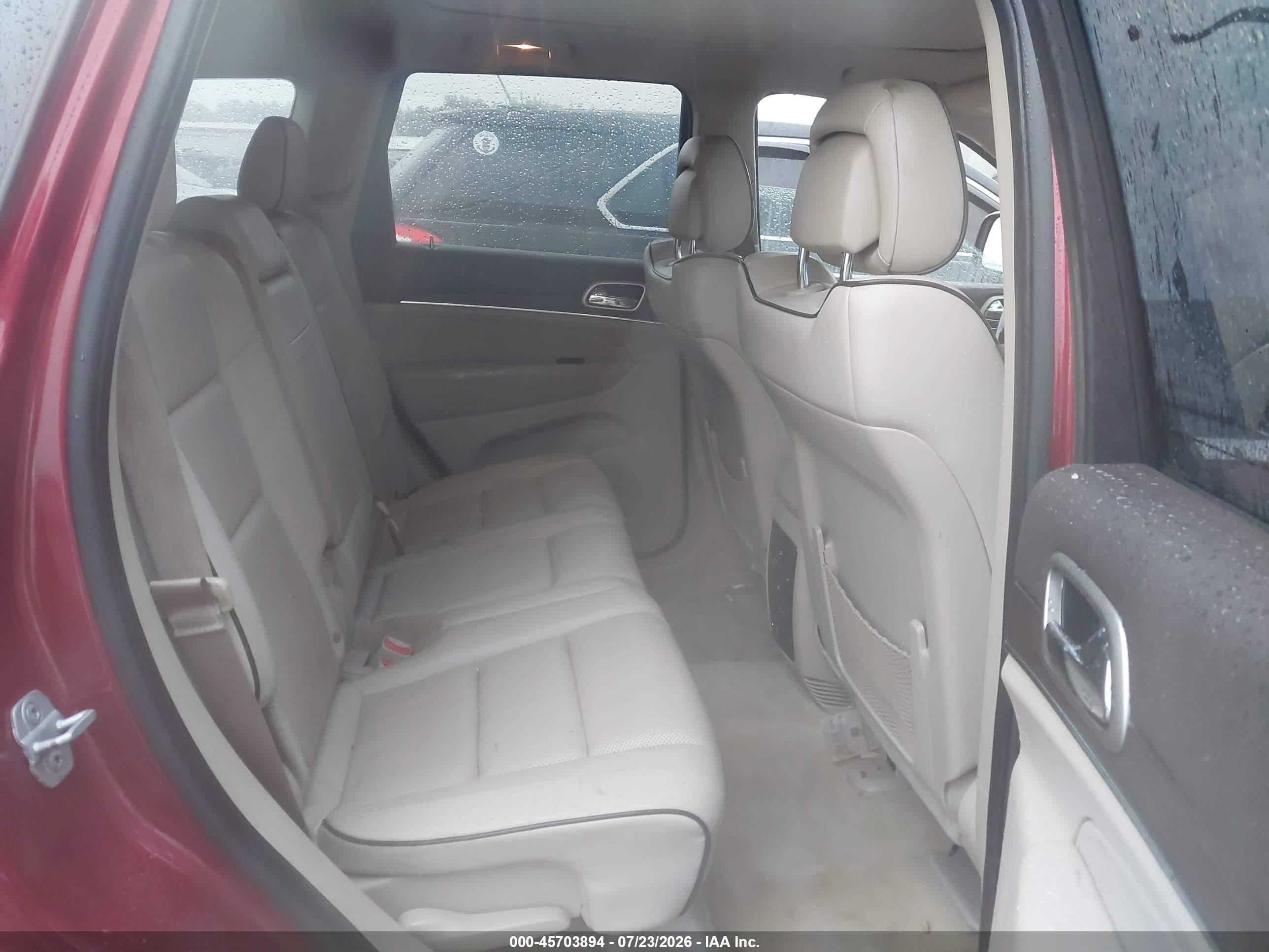 2014 Jeep Grand Cherokee Overland Red vin: 1C4RJECG2EC216853