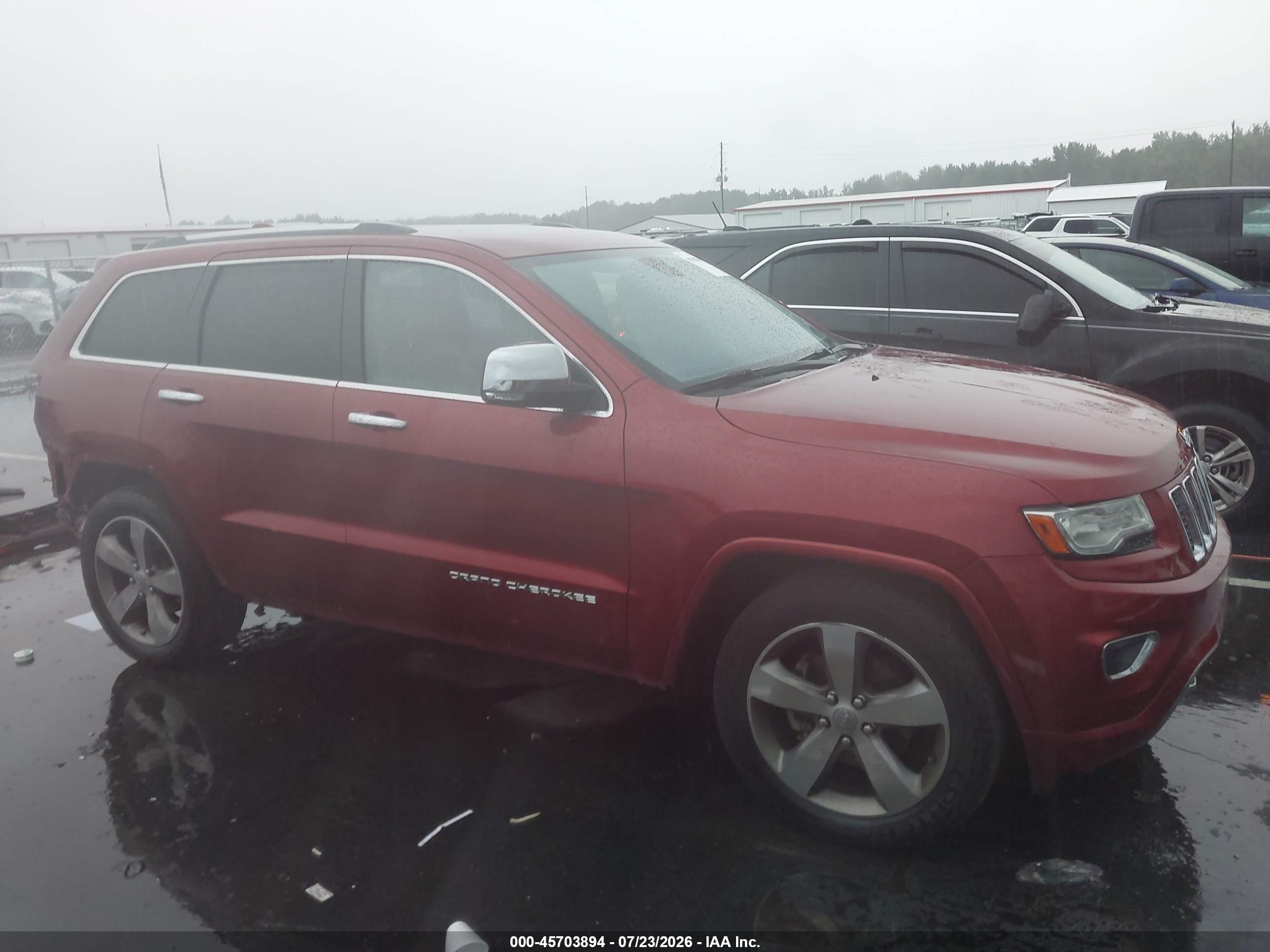 2014 Jeep Grand Cherokee Overland Red vin: 1C4RJECG2EC216853