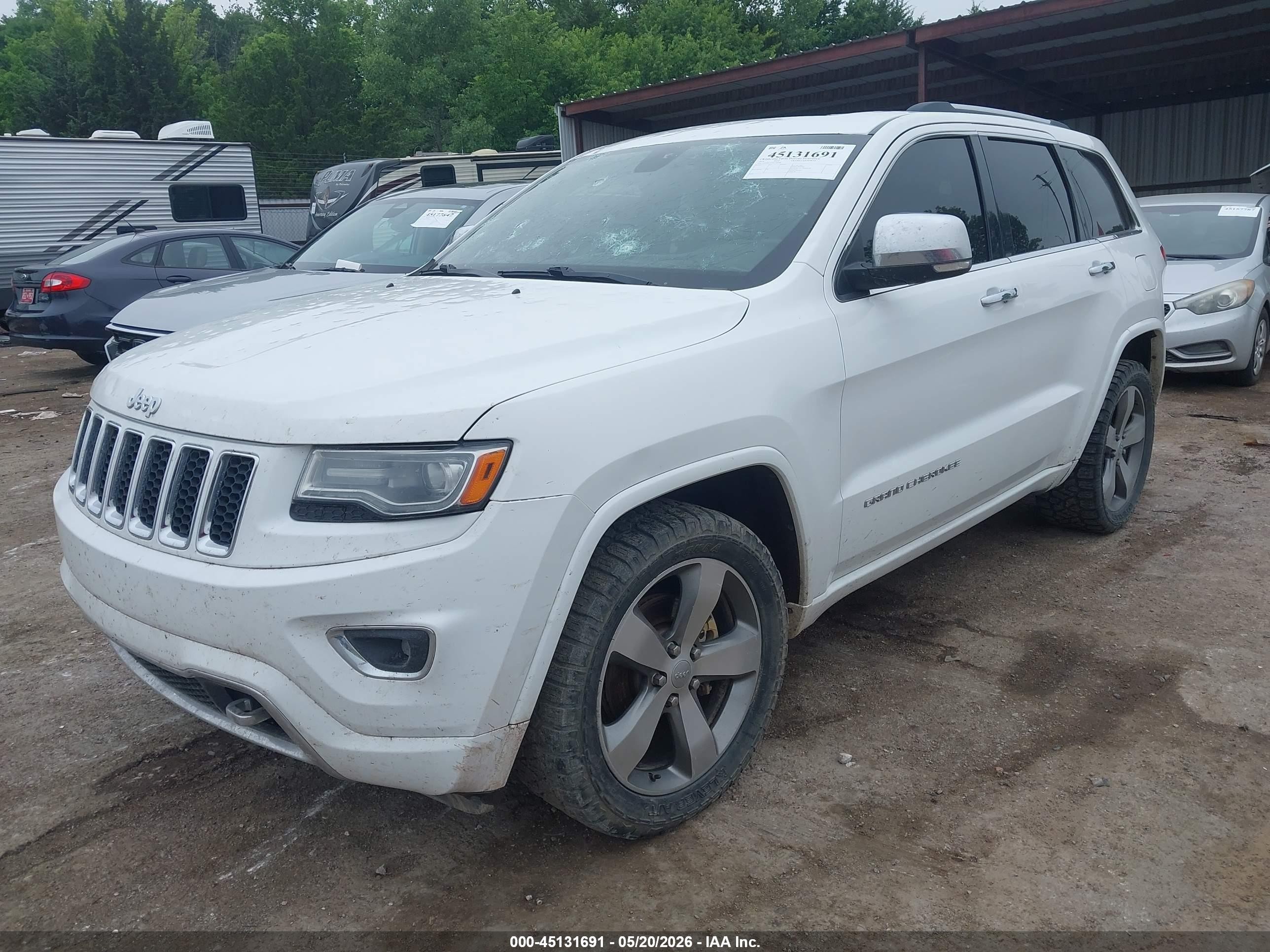 2014 Jeep Grand Cherokee Overland White vin: 1C4RJECG2EC386940