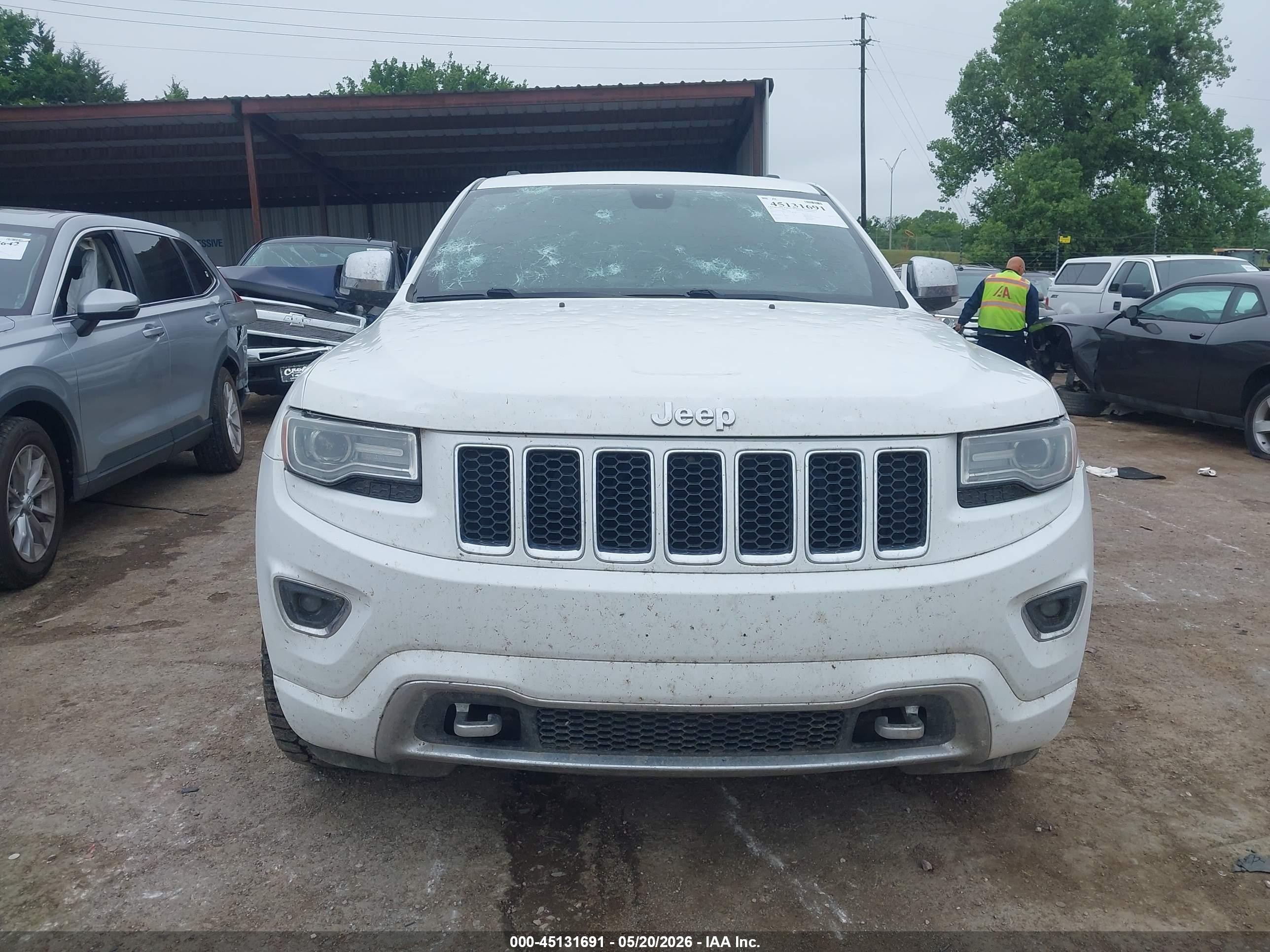 2014 Jeep Grand Cherokee Overland White vin: 1C4RJECG2EC386940