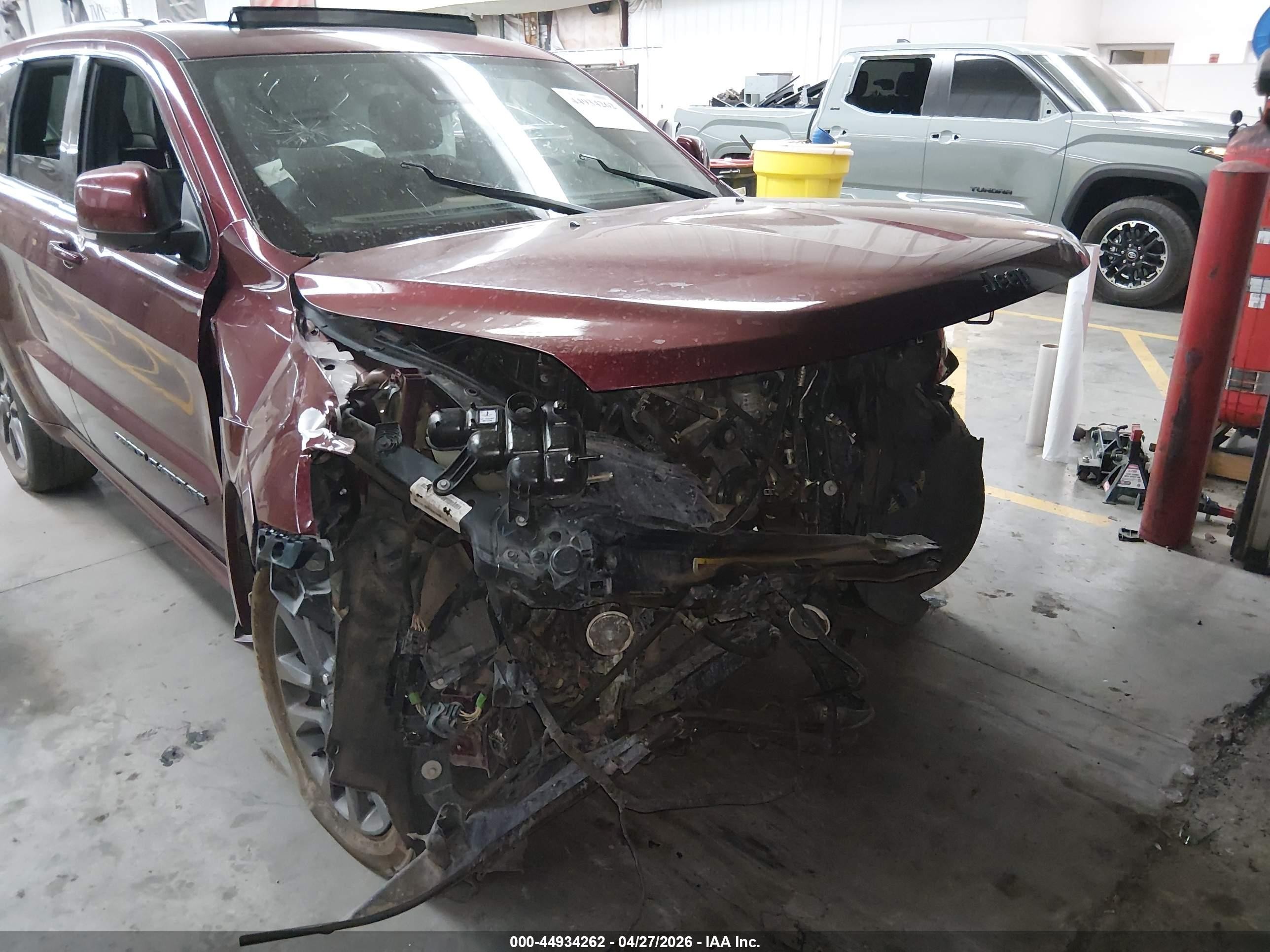 2018 Jeep Grand Cherokee High Altitude 4x2 Burgundy vin: 1C4RJECG2JC246705