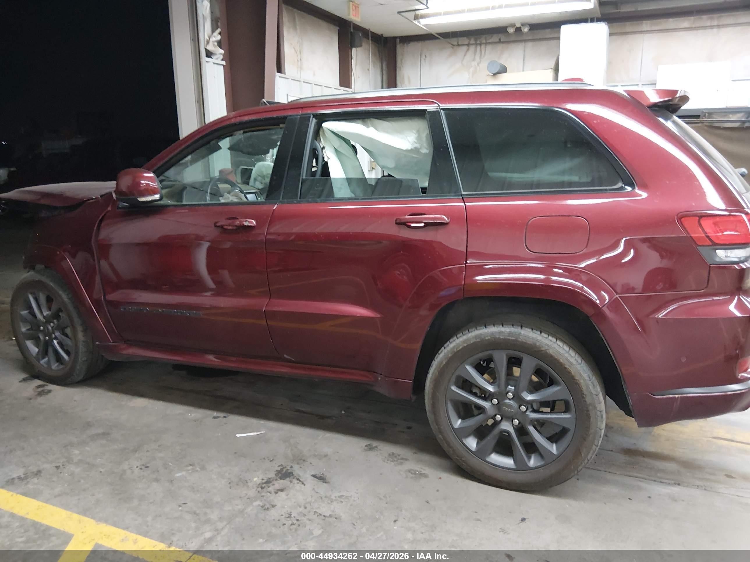 2018 Jeep Grand Cherokee High Altitude 4x2 Burgundy vin: 1C4RJECG2JC246705