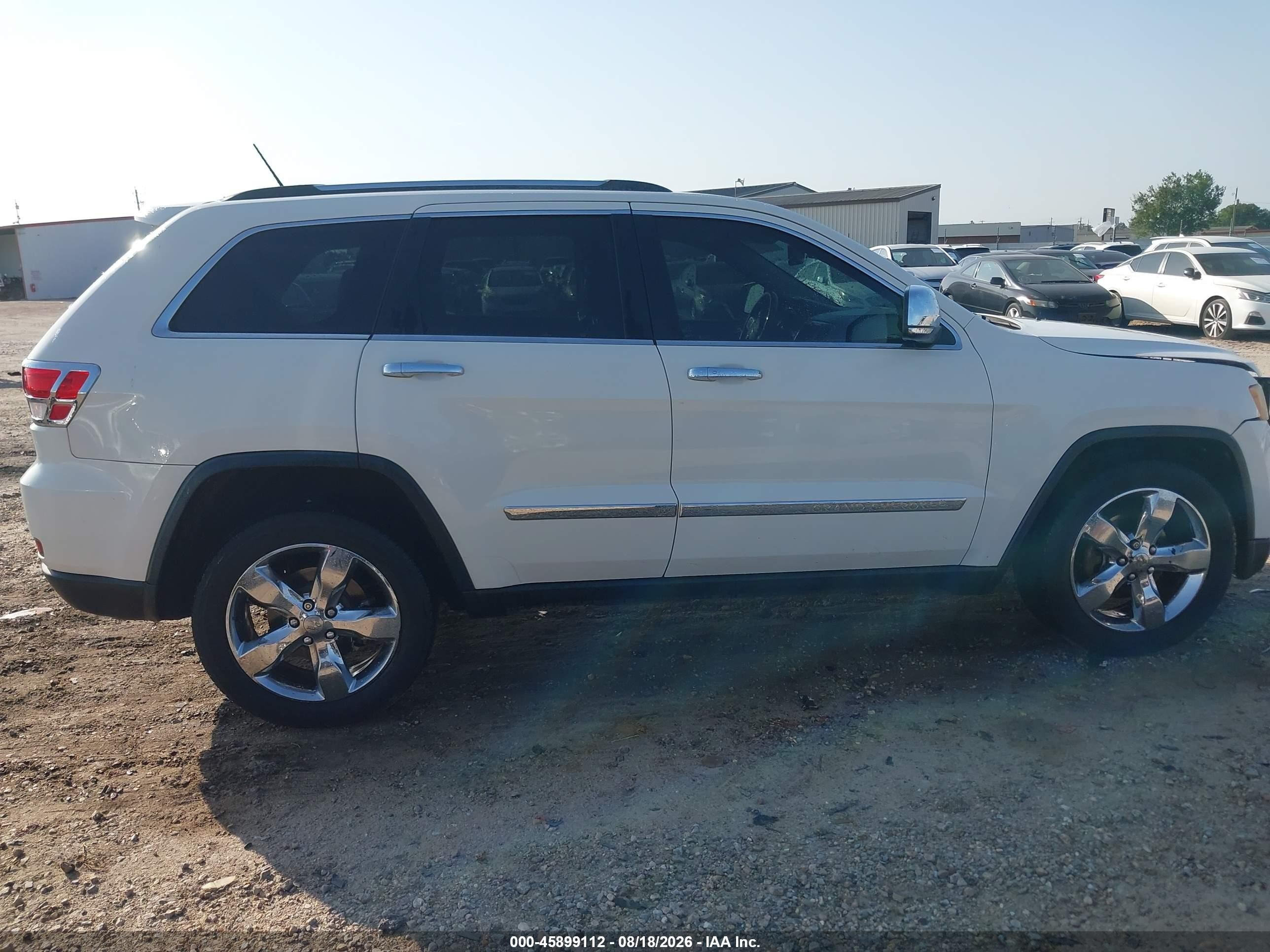 2012 Jeep Grand Cherokee Overland Белый vin: 1C4RJECG3CC355726