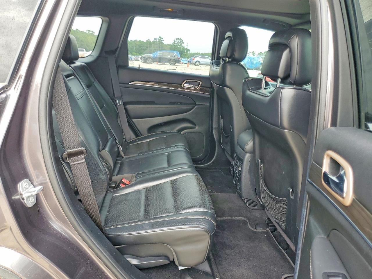 2015 Jeep Grand Cherokee Overland Gray vin: 1C4RJECG3FC614669