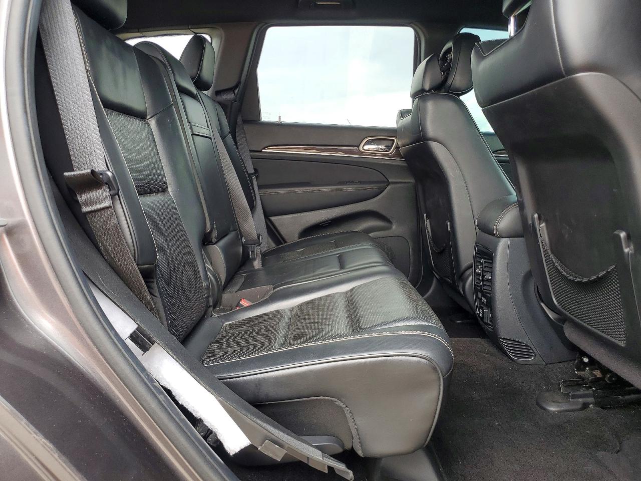 2015 Jeep Grand Cherokee Overland Gray vin: 1C4RJECG3FC742071