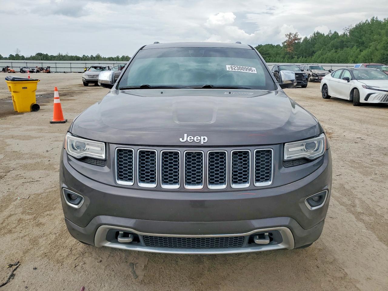 2015 Jeep Grand Cherokee Overland Gray vin: 1C4RJECG3FC742071